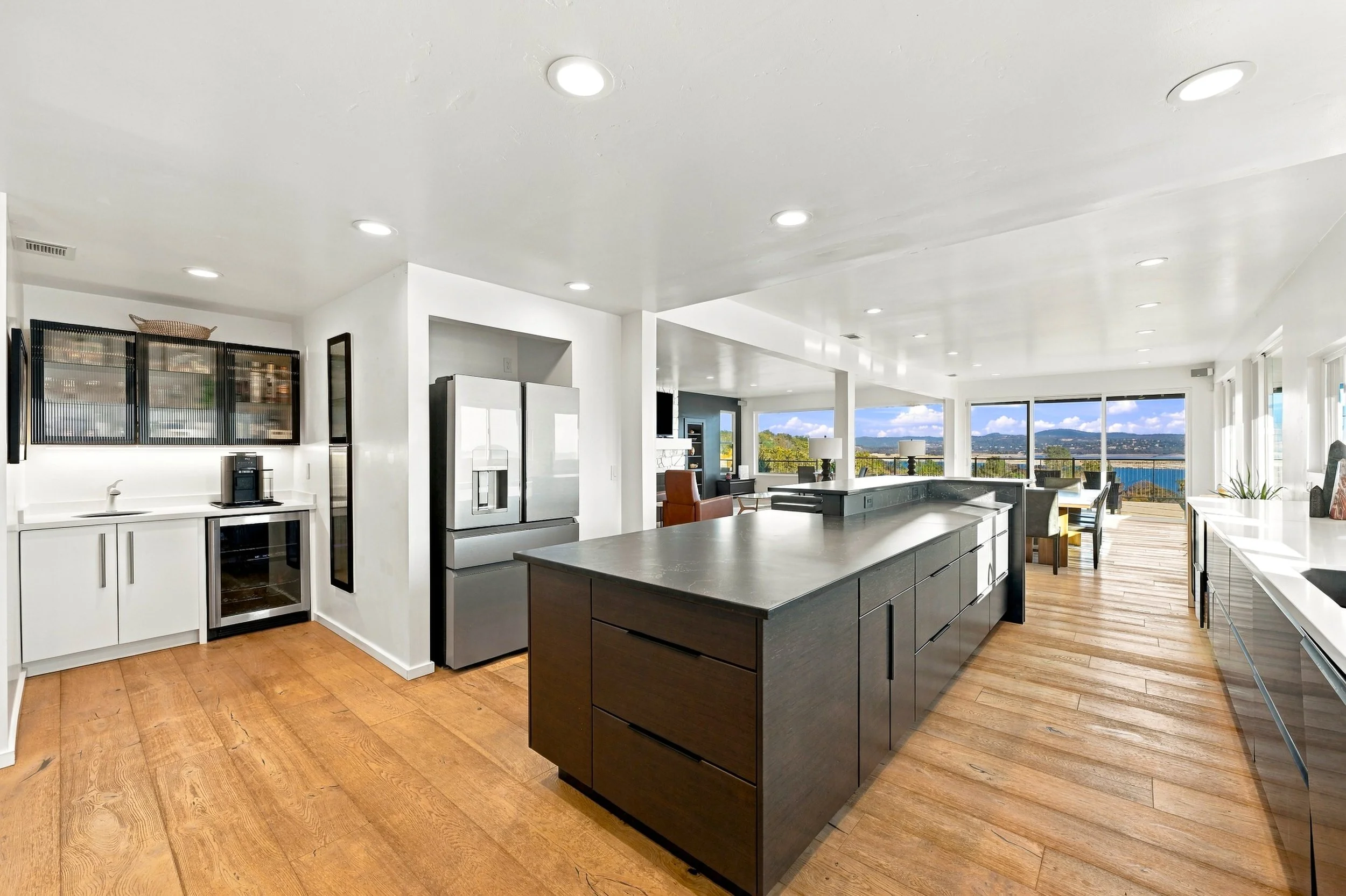 7882 Lakeshore Dr 35.jpg