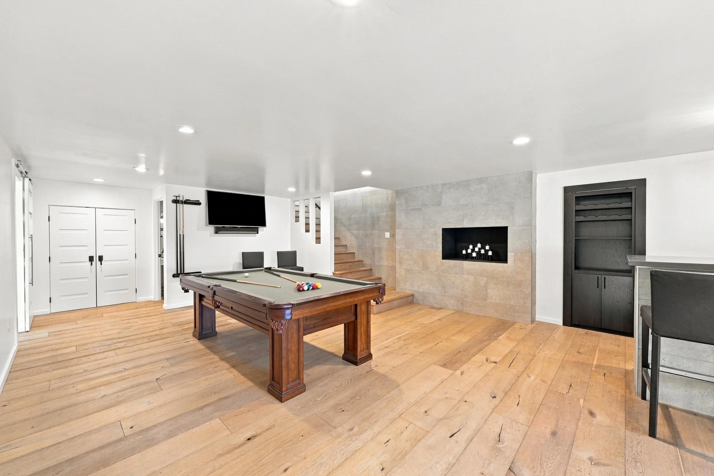 7882 Lakeshore Dr 56.jpg