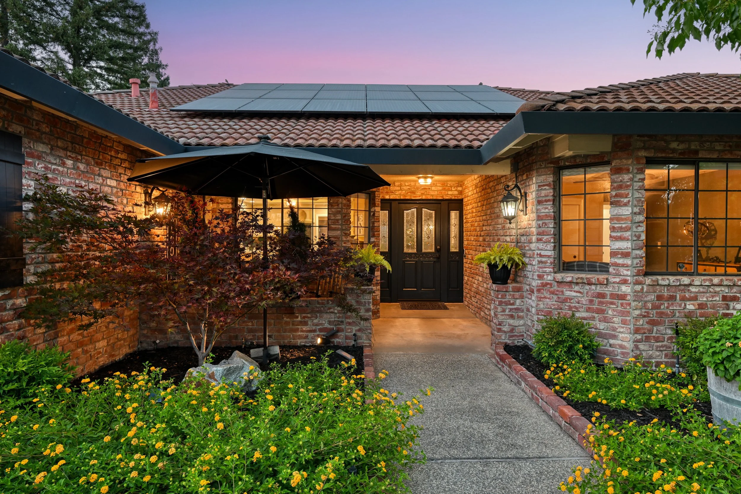3737 Sweetwater Dr 5.jpg