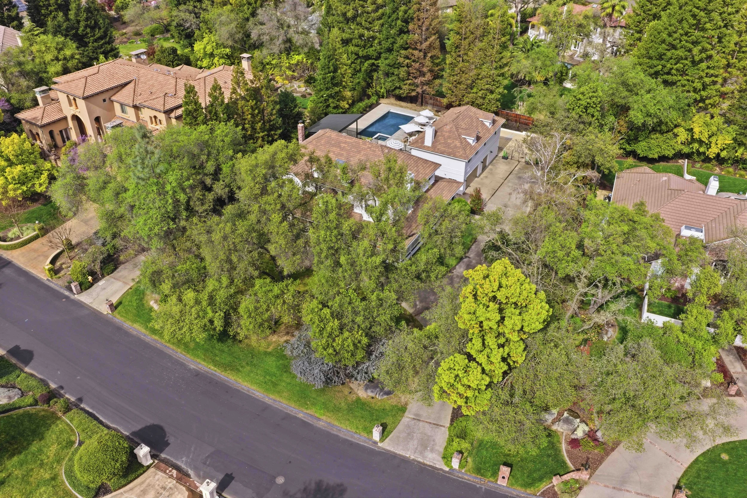 9660 Los Lagos Cir North - 32.jpg