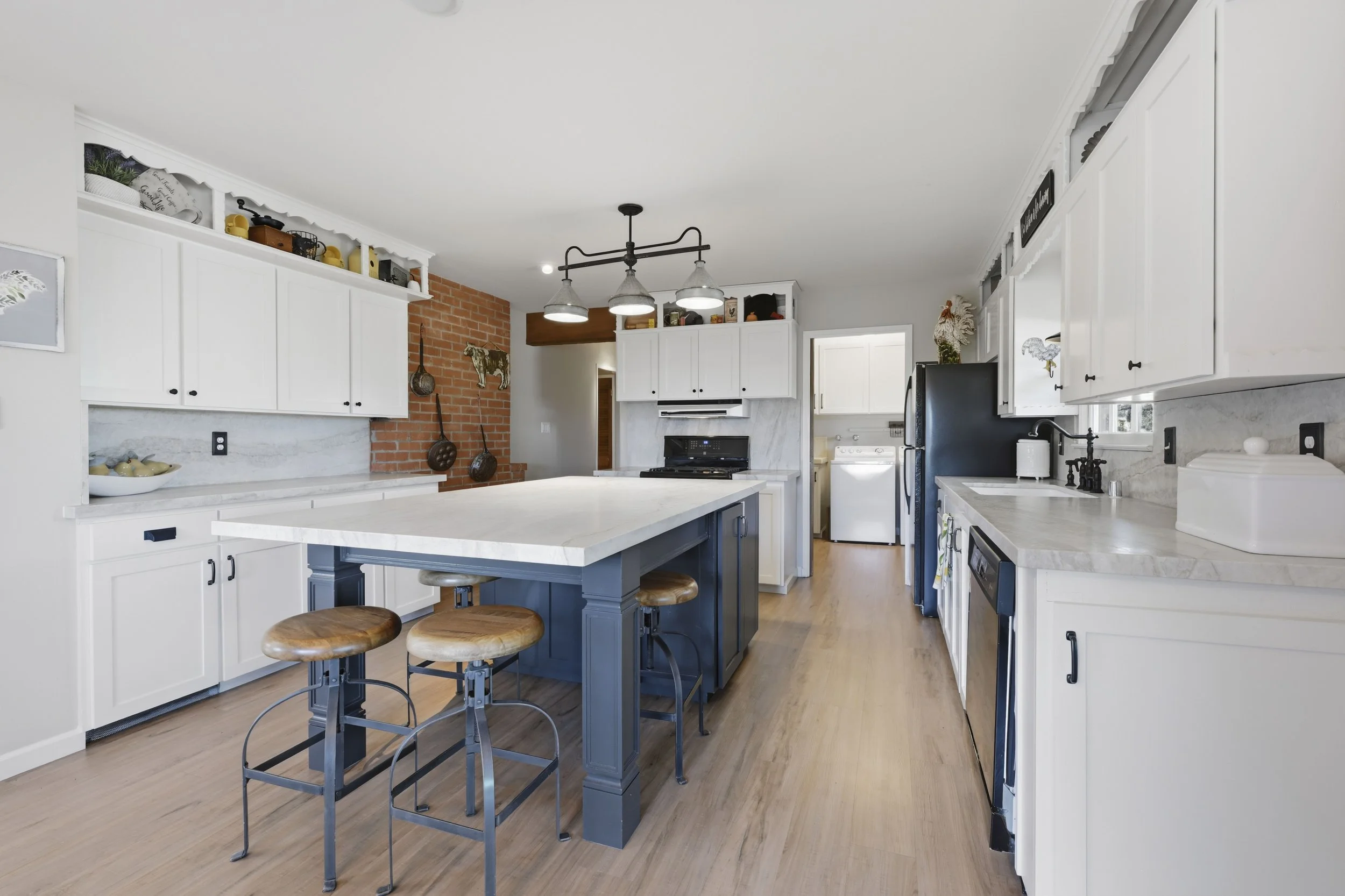 26000 Venado Dr - Guest House  - 13.jpg