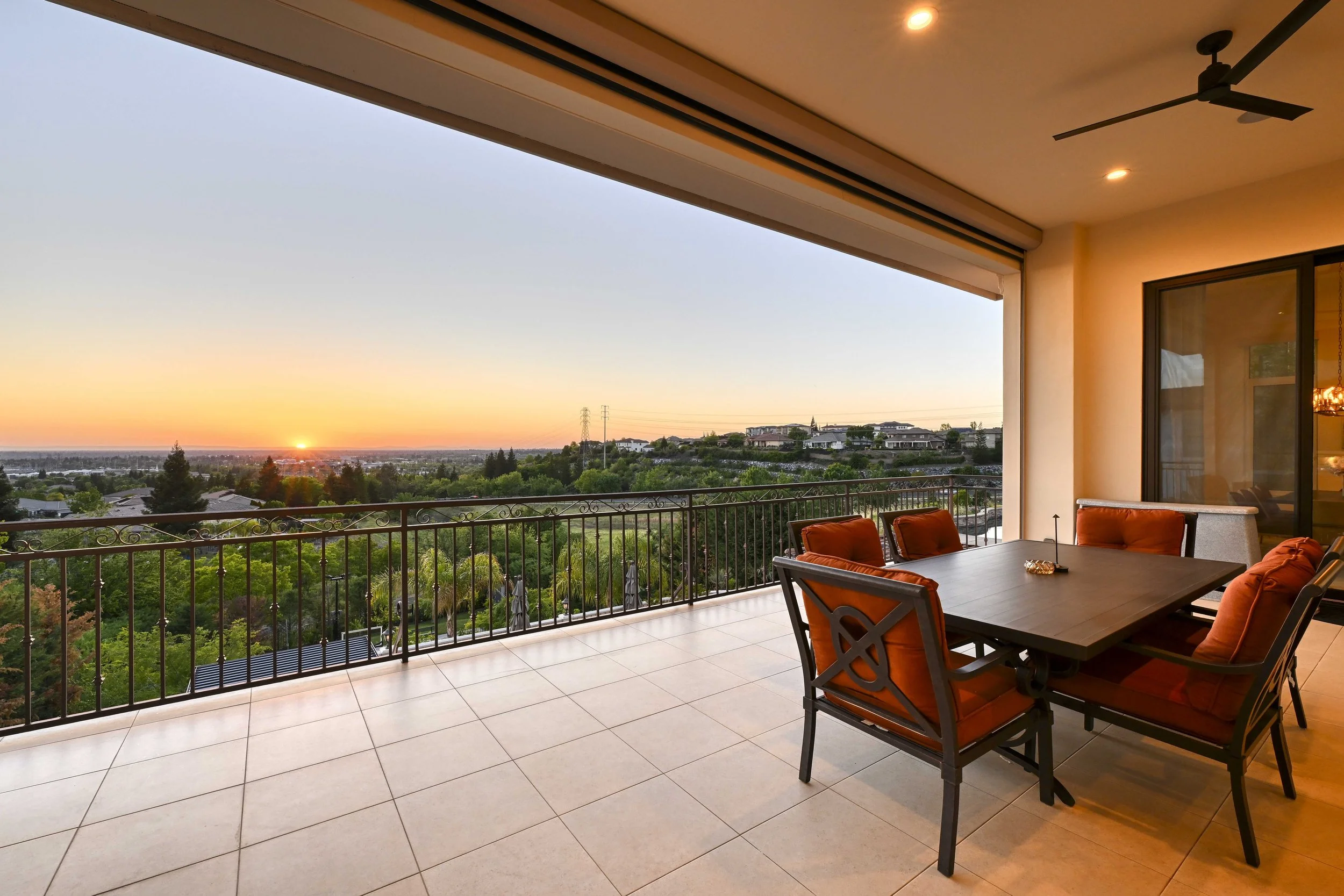 535 Serpa Way _114.jpg
