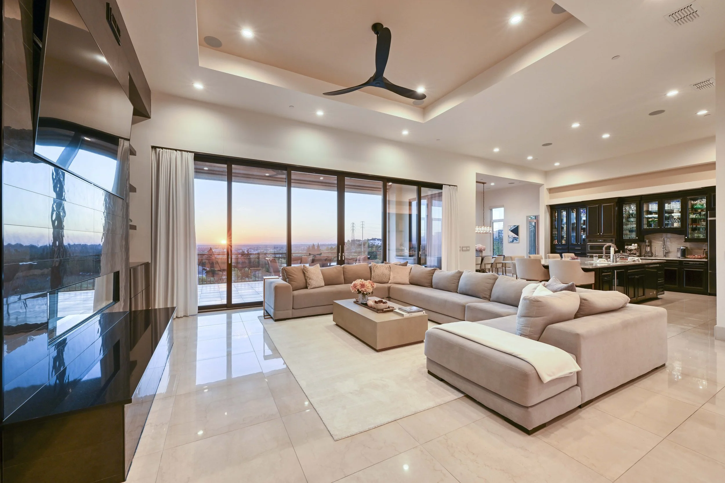 535 Serpa Way _111.jpg