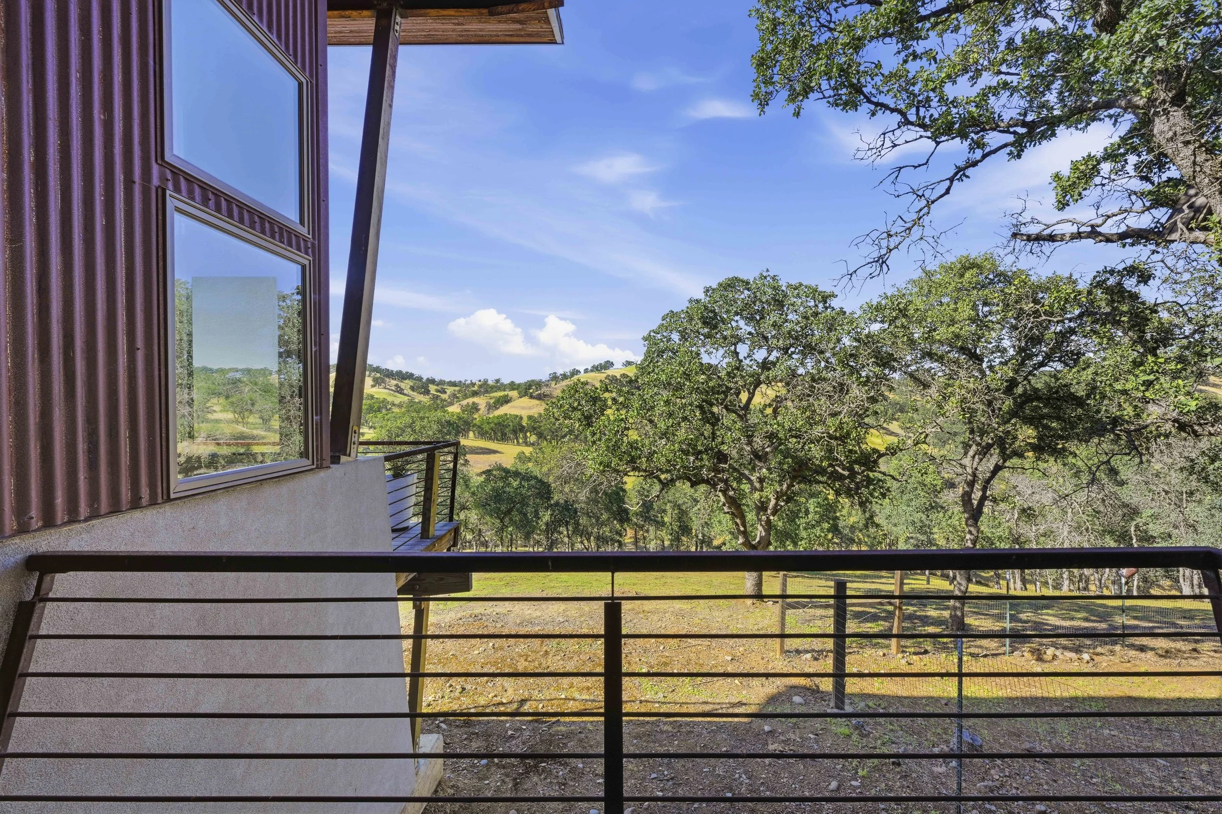 26000 Venado Dr - Main House  - 39.jpg