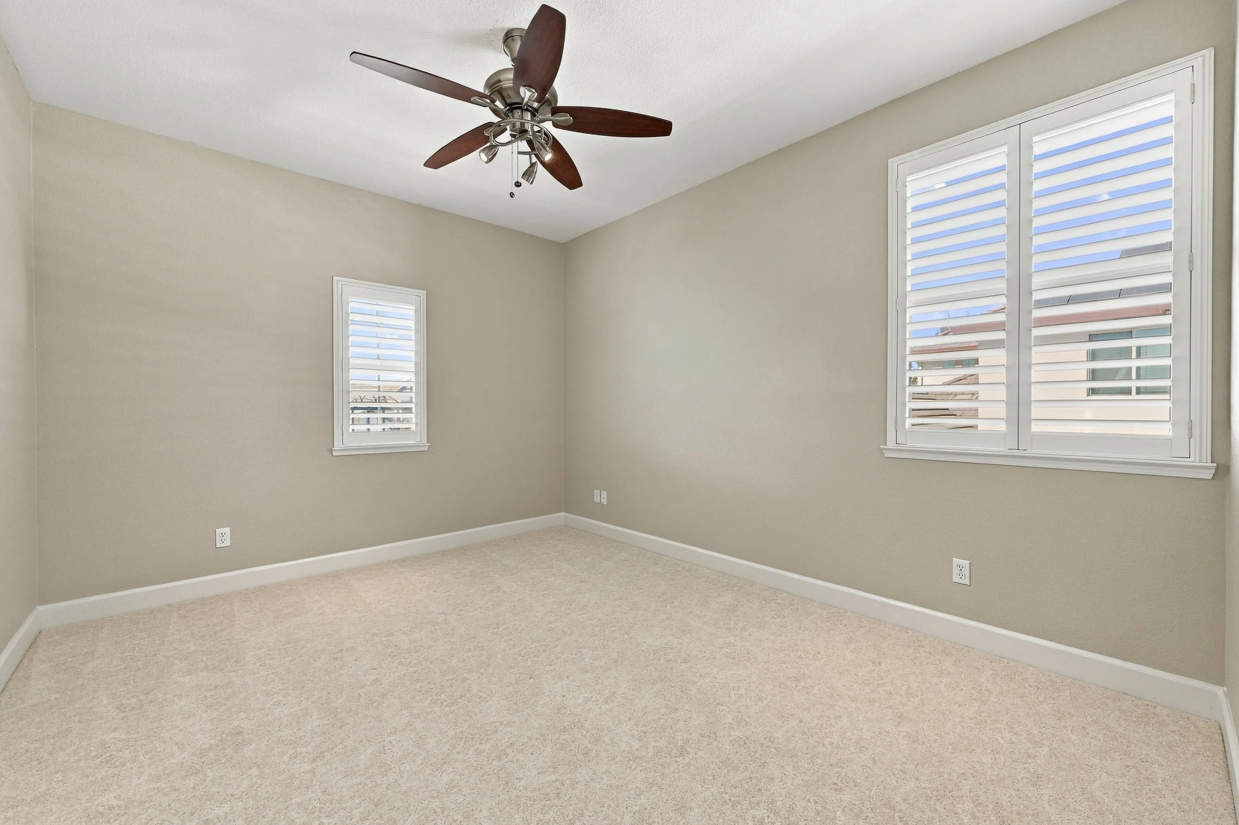 3391 Black Oak Dr 96.jpg