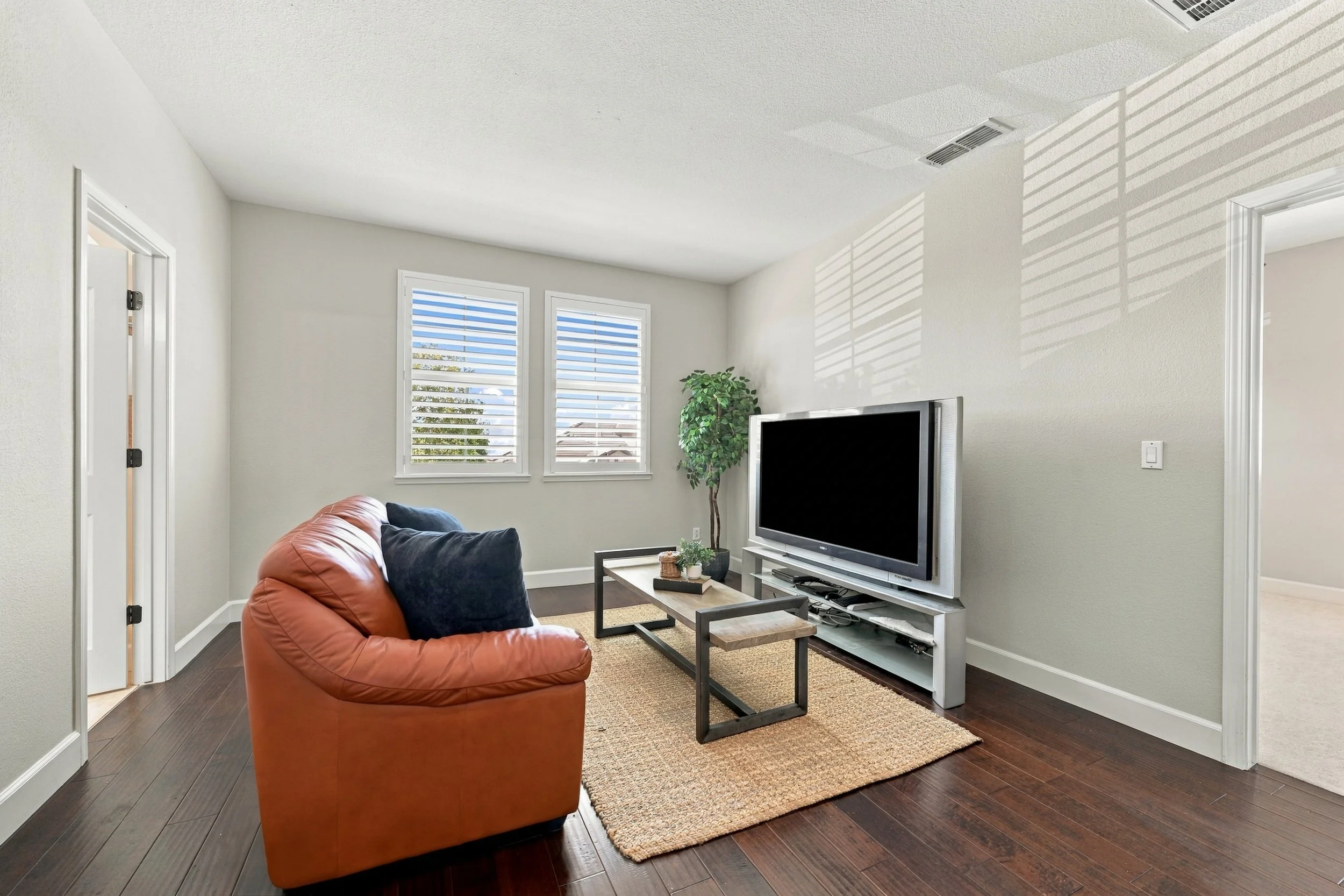 3391 Black Oak Dr 92.jpg