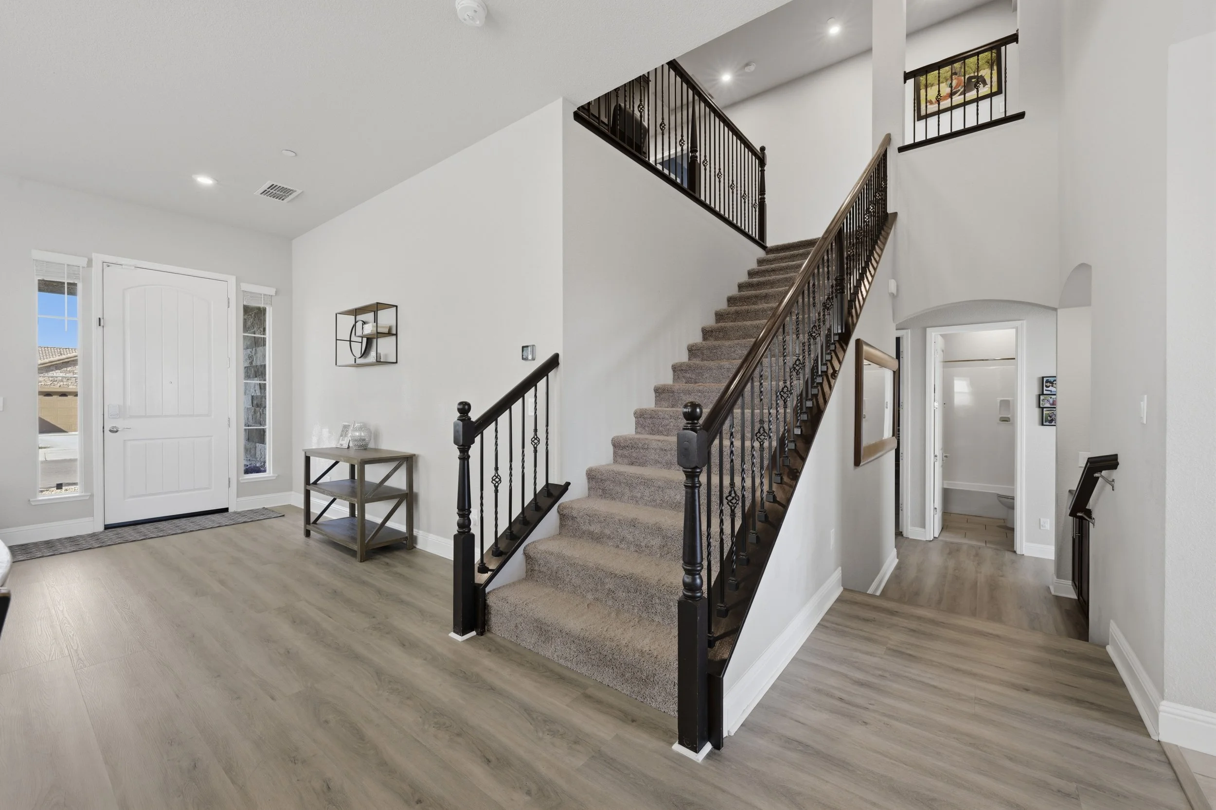 2012 Van Ruiten Dr _9.jpg