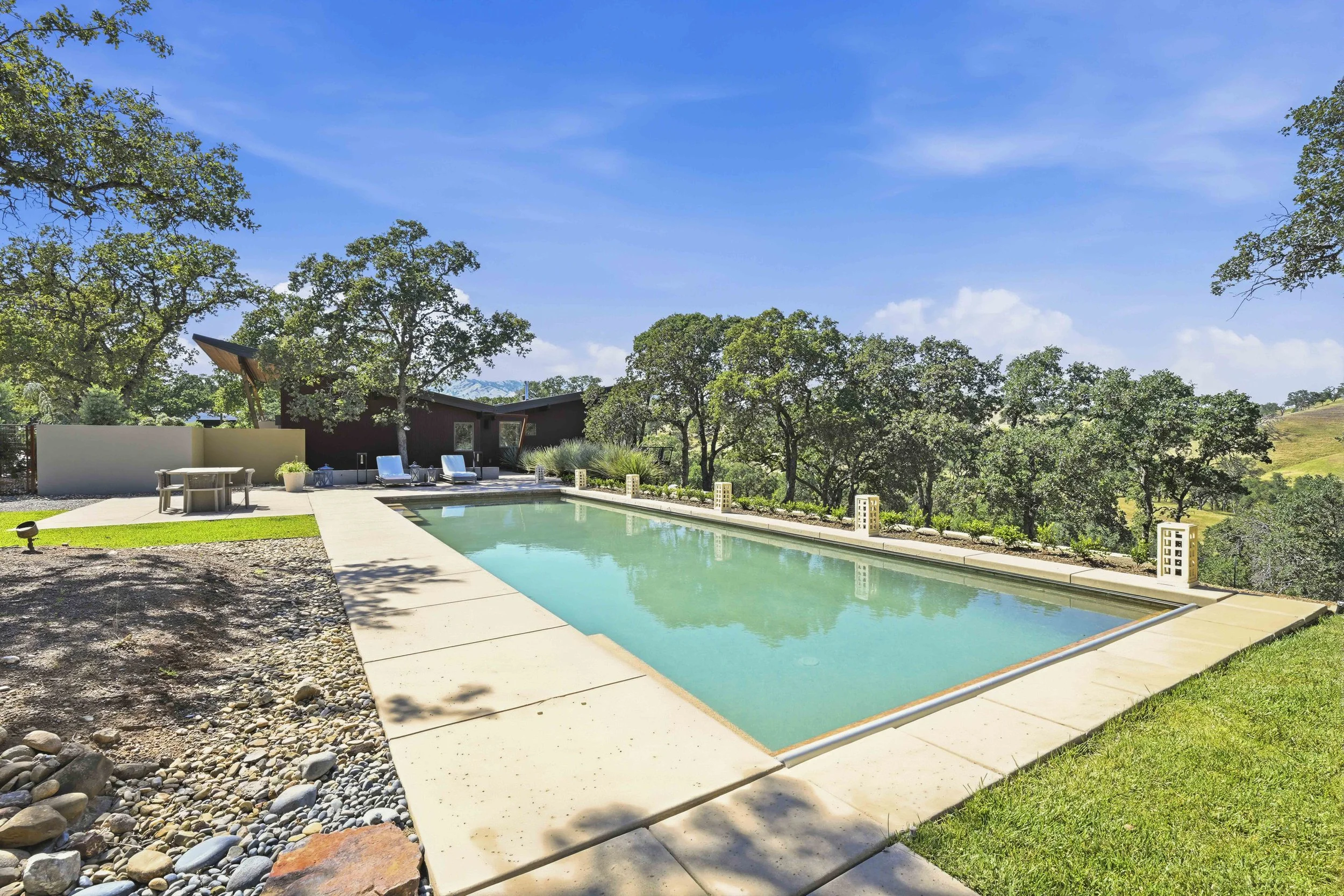 26000 Venado Dr - Daytime _88.jpg