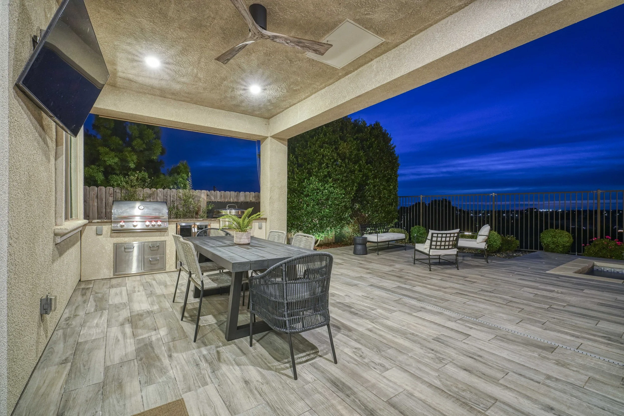 2259 Ranch View Dr 100.jpg