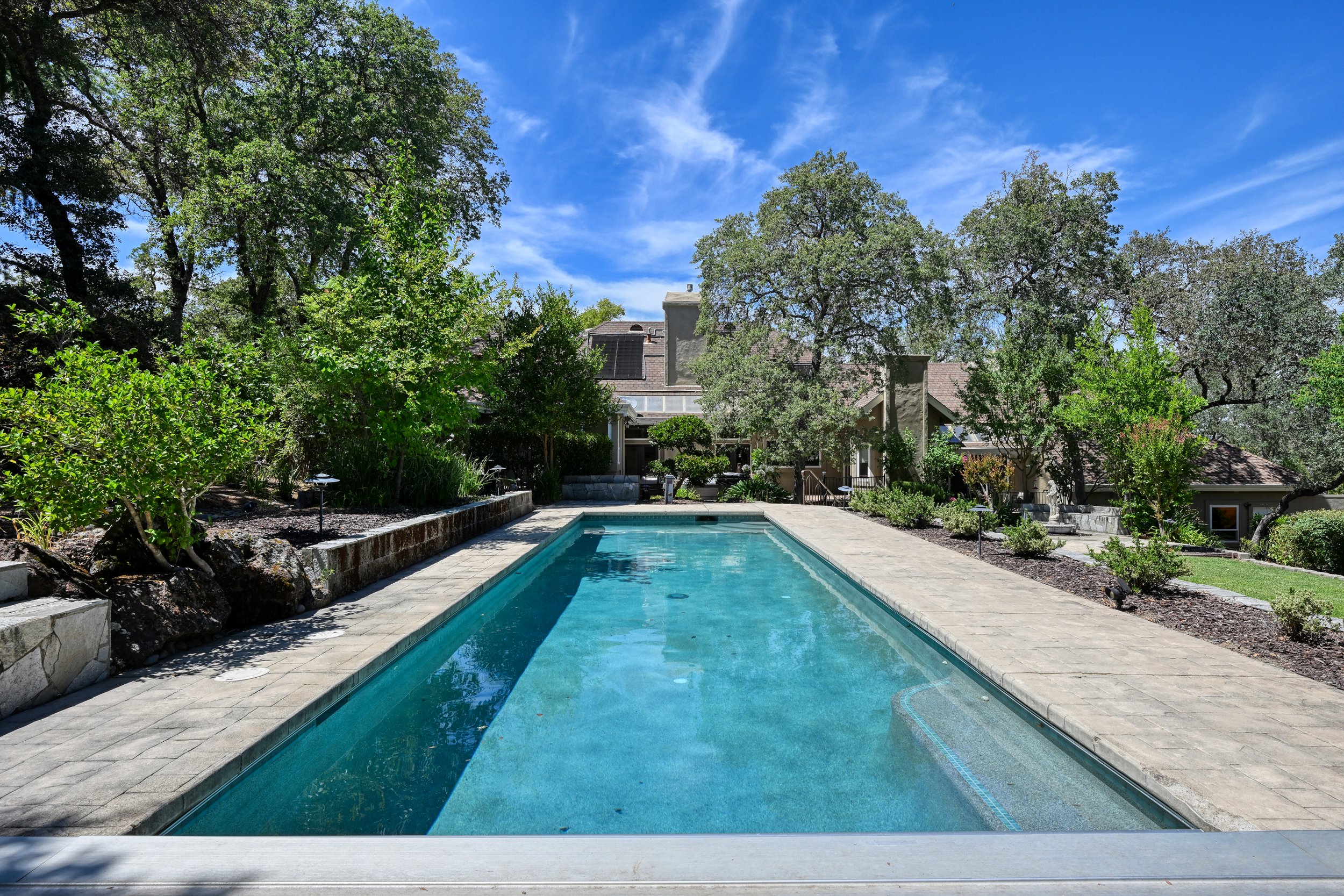 1194 Shetland Way - 107.jpg