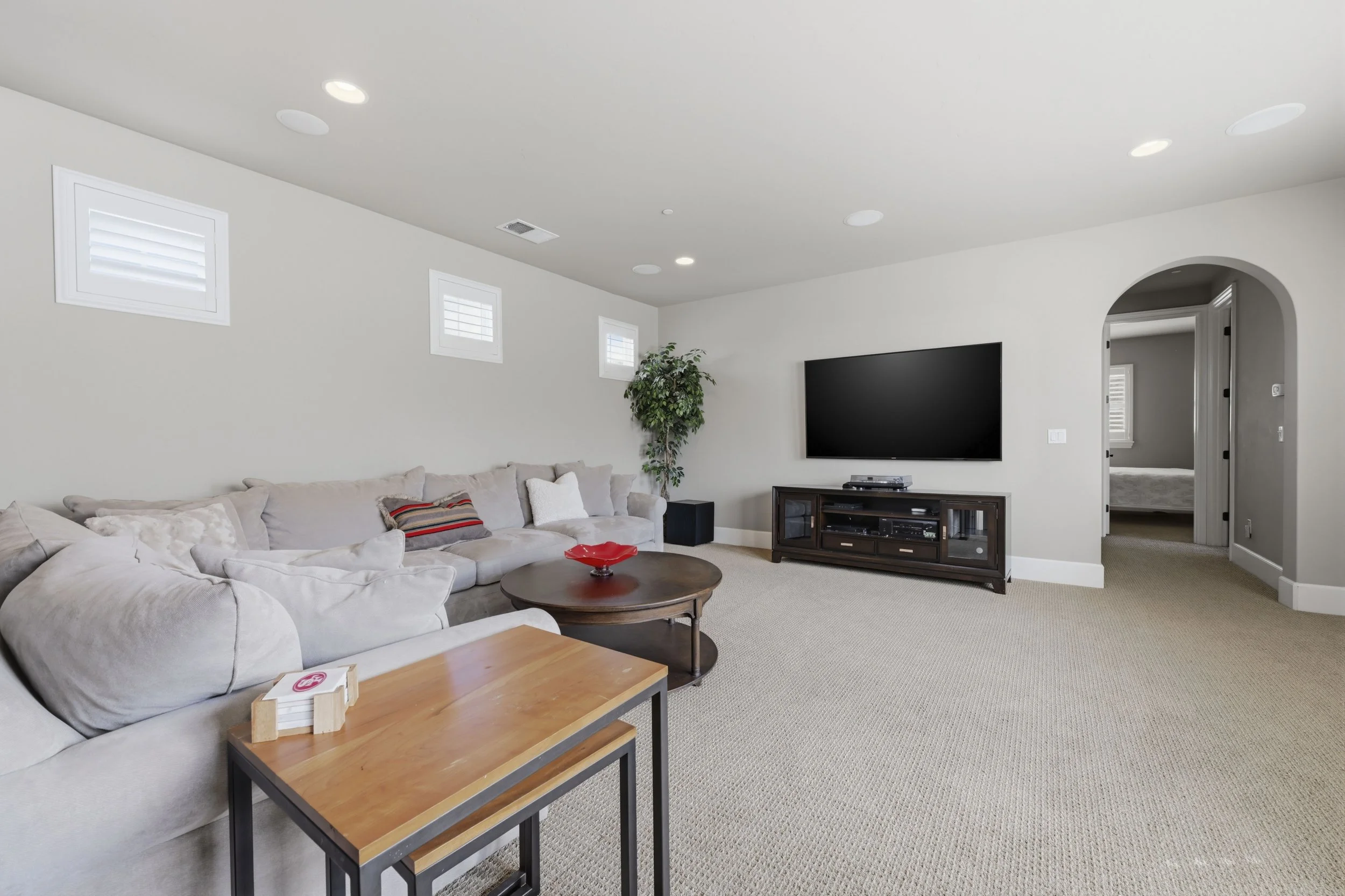 7585 Olive Glen Ct - 51.jpg