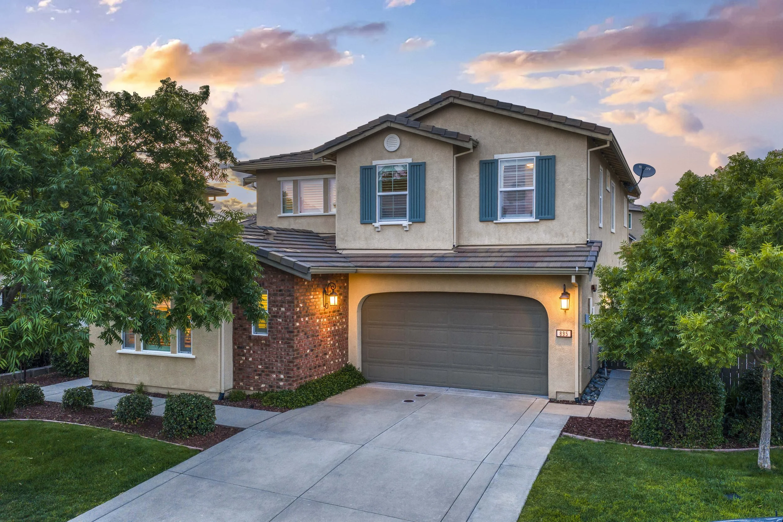 895 Calico Dr 8.jpg