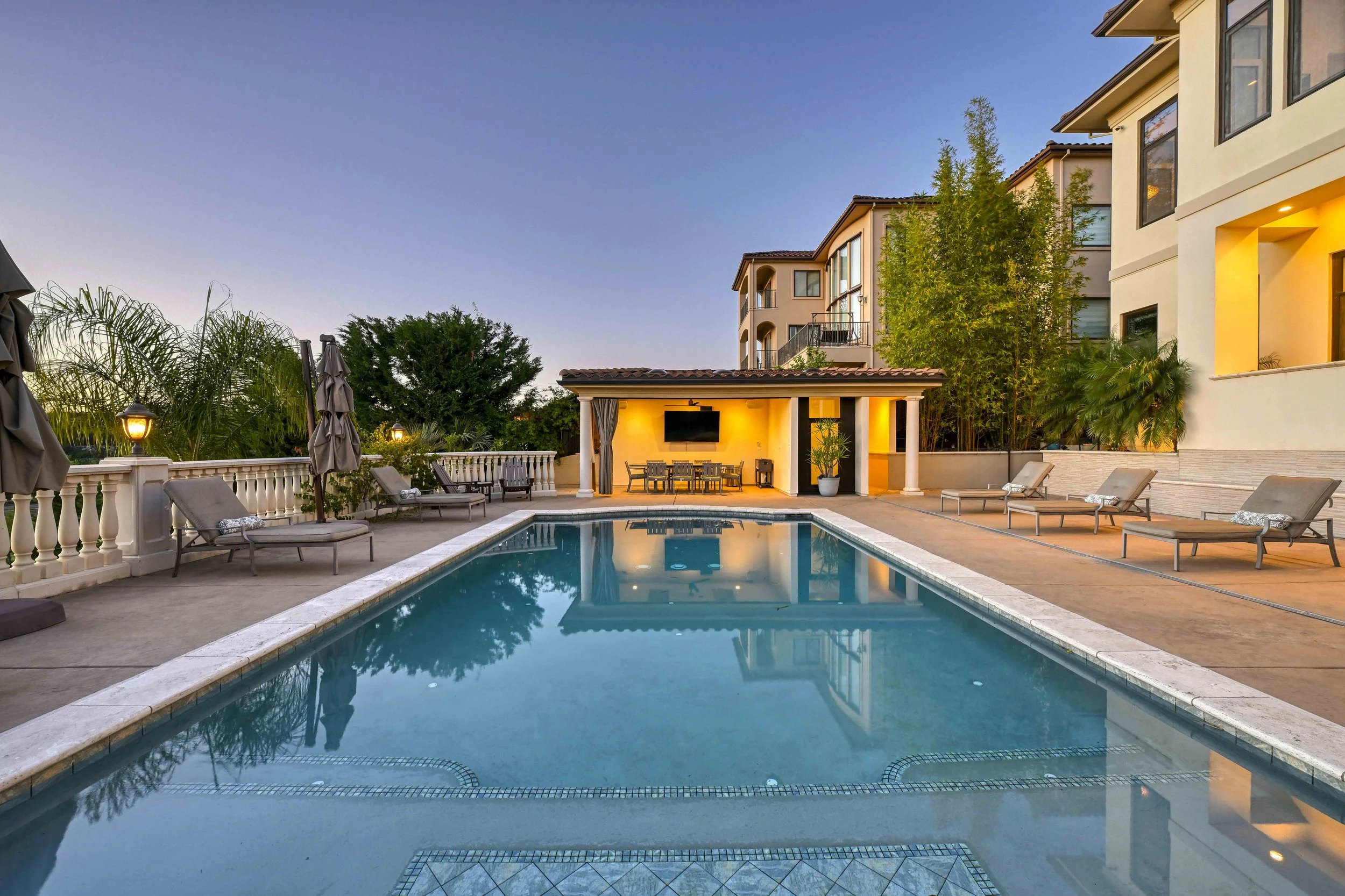 535 Serpa Way _118.jpg