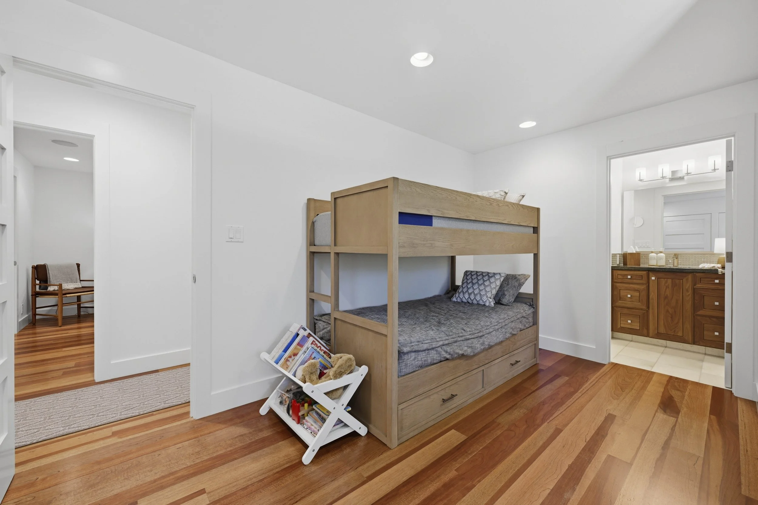 7905 Brook Ct 65.jpg