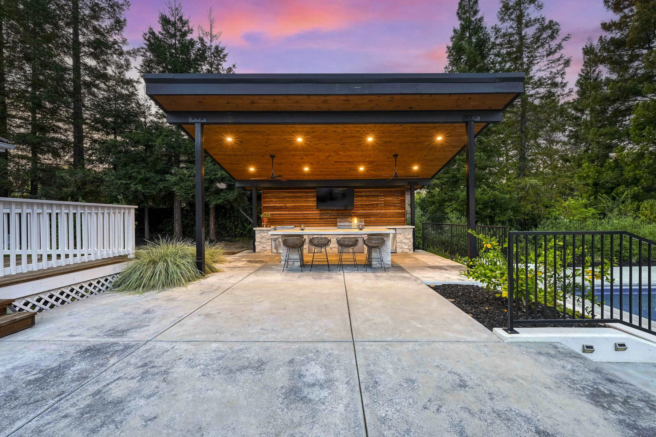 9660 Los Lagos Cir North - 12.jpg