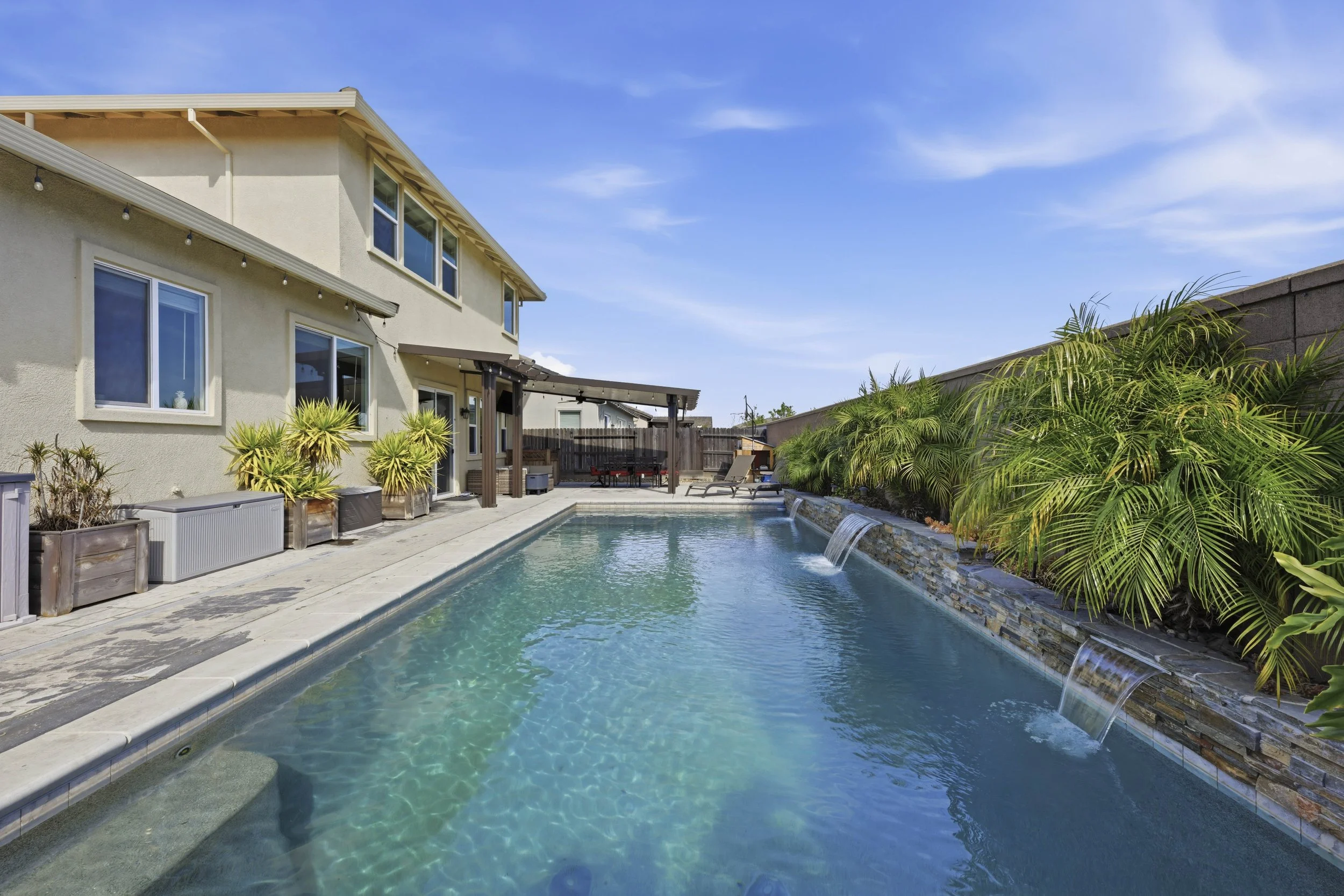 2012 Van Ruiten Dr _48.jpg