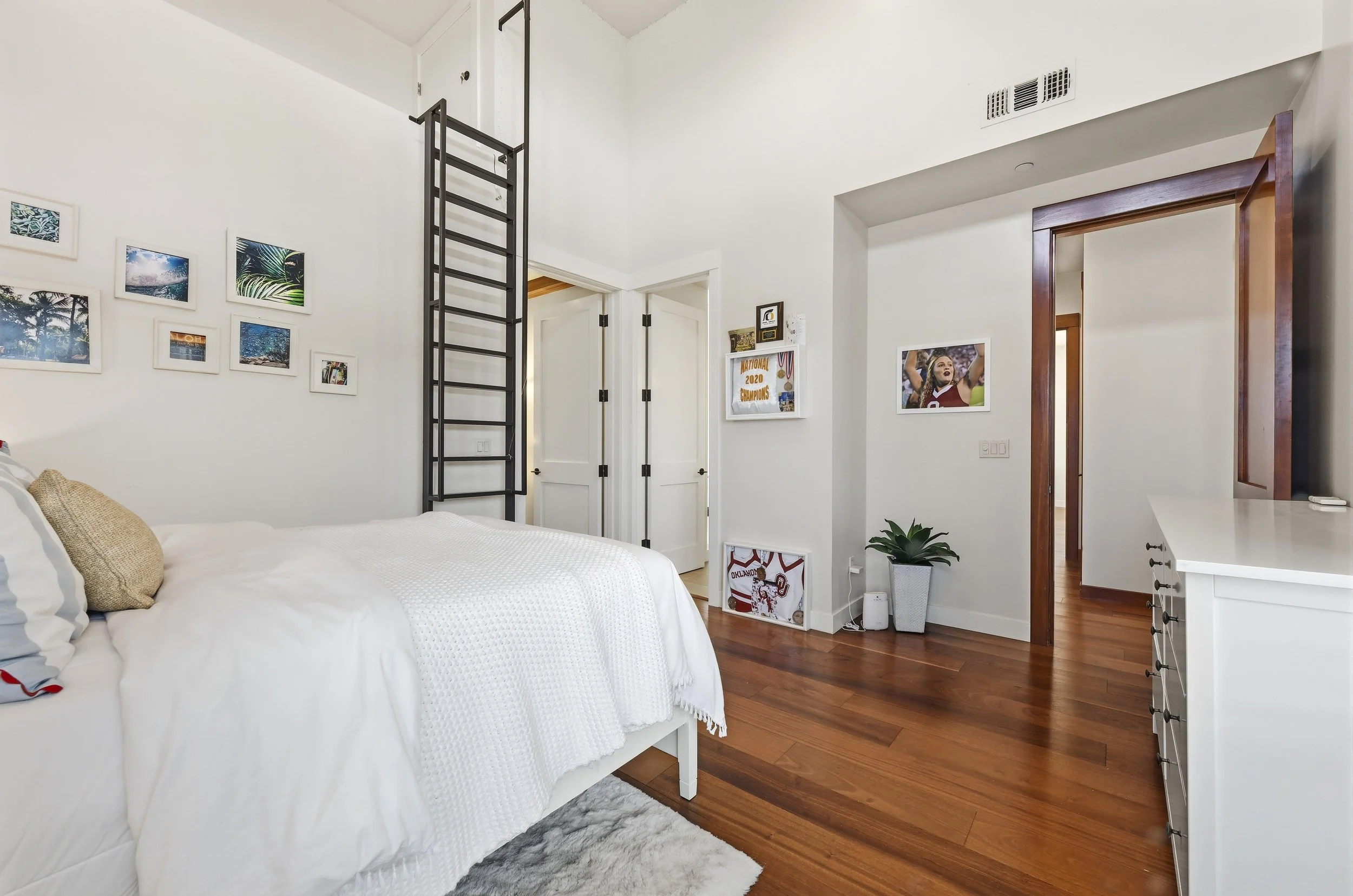 Interior - 4373 Berkwood Ct 57.jpg