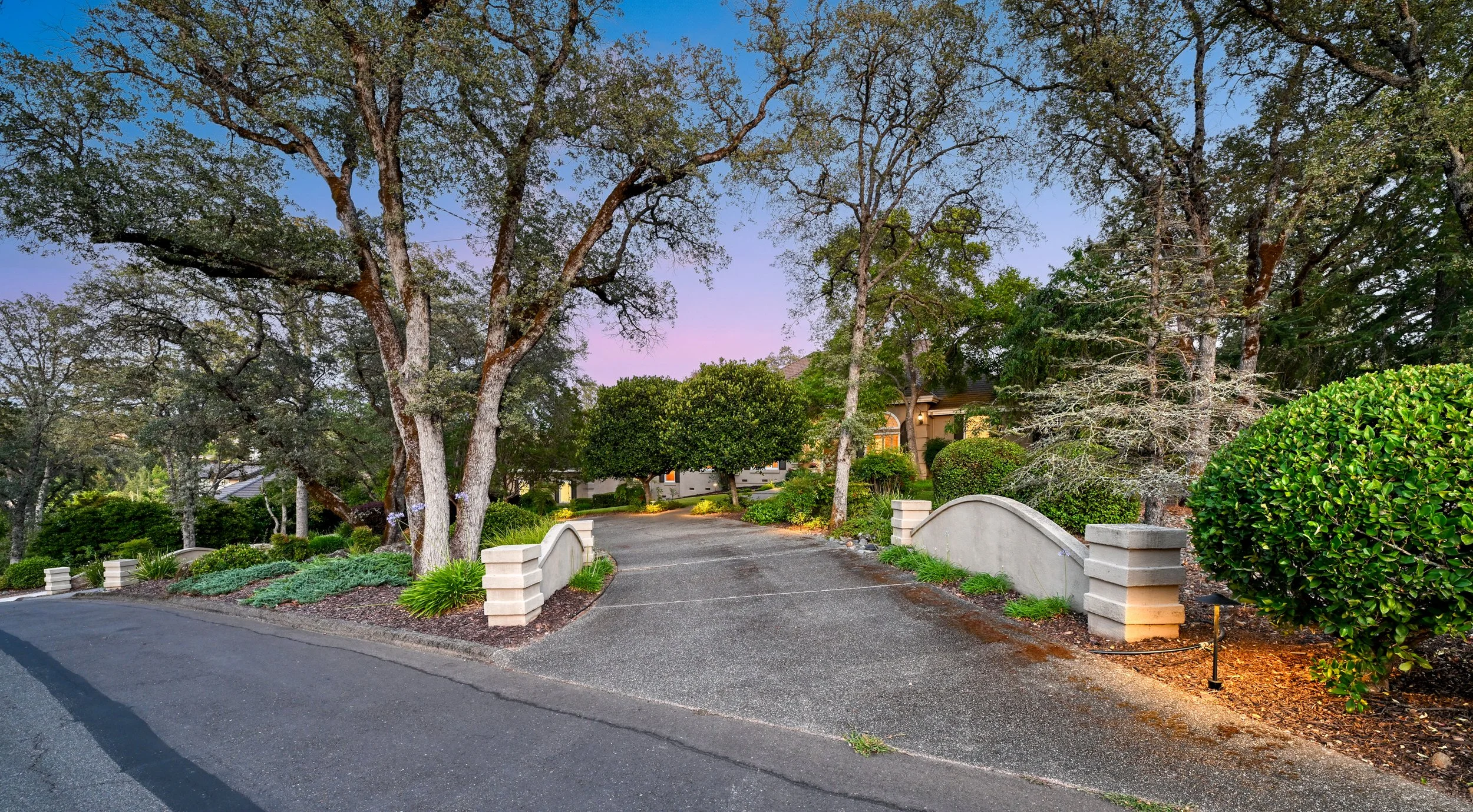 1194 Shetland Way - 12.jpg