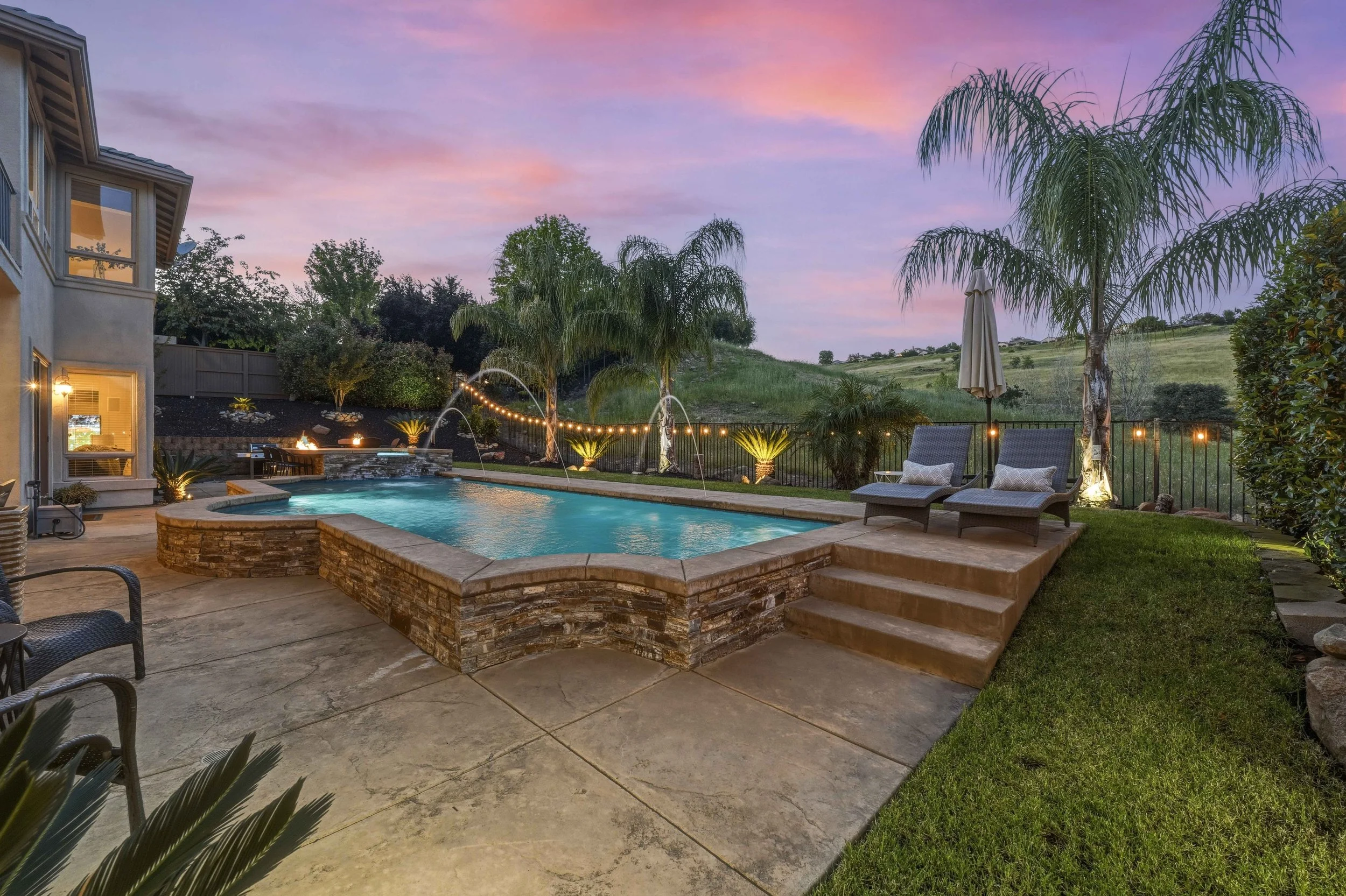 1343 Terracina Dr Twilight - 20.jpg