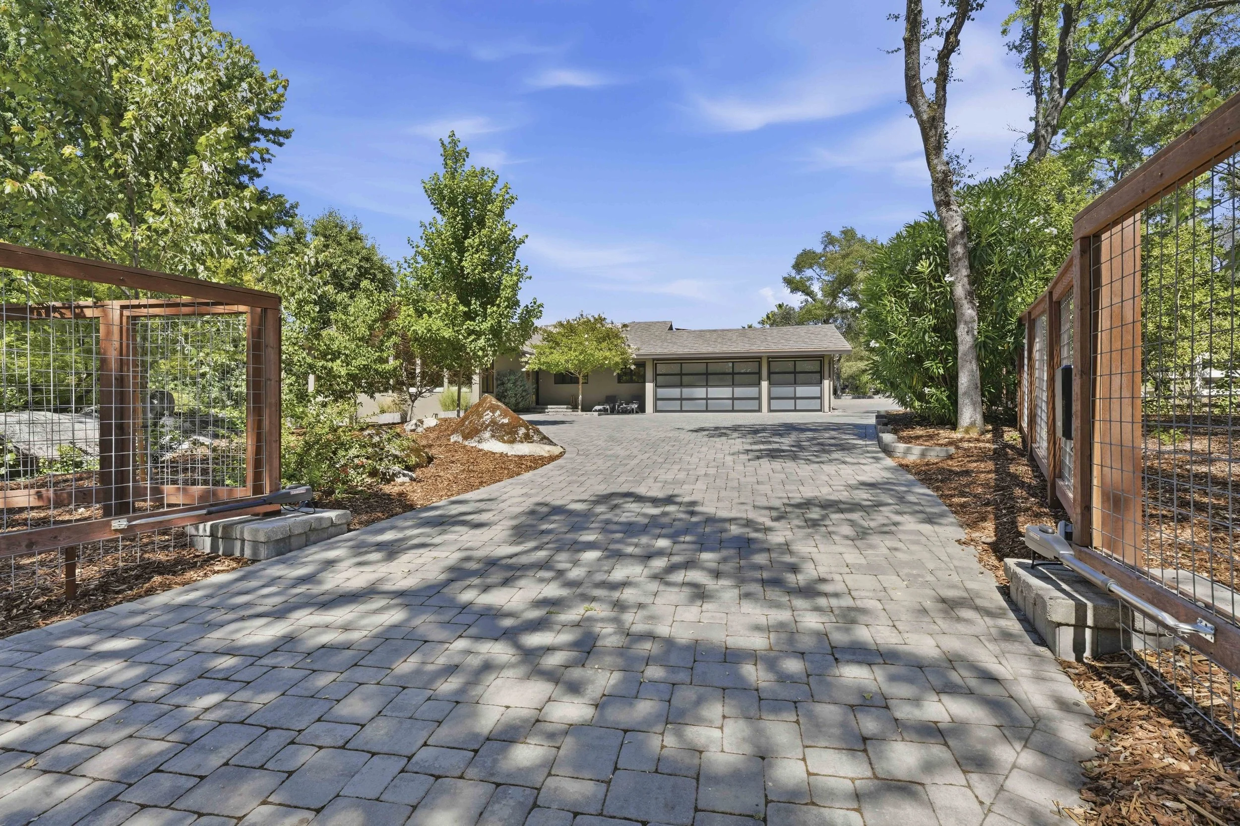 7905 Brook Ct 23.jpg
