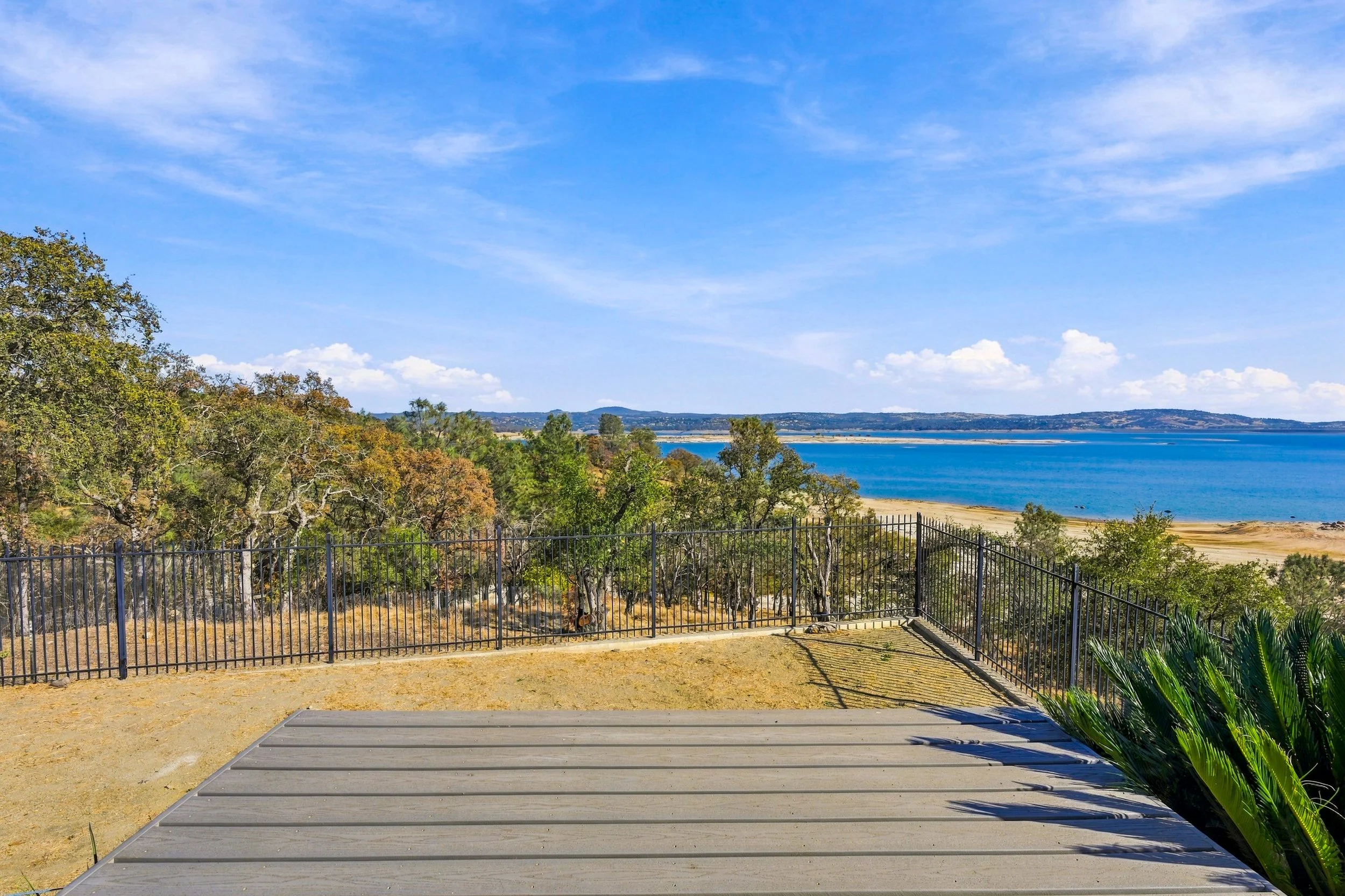 7882 Lakeshore Dr 95.jpg