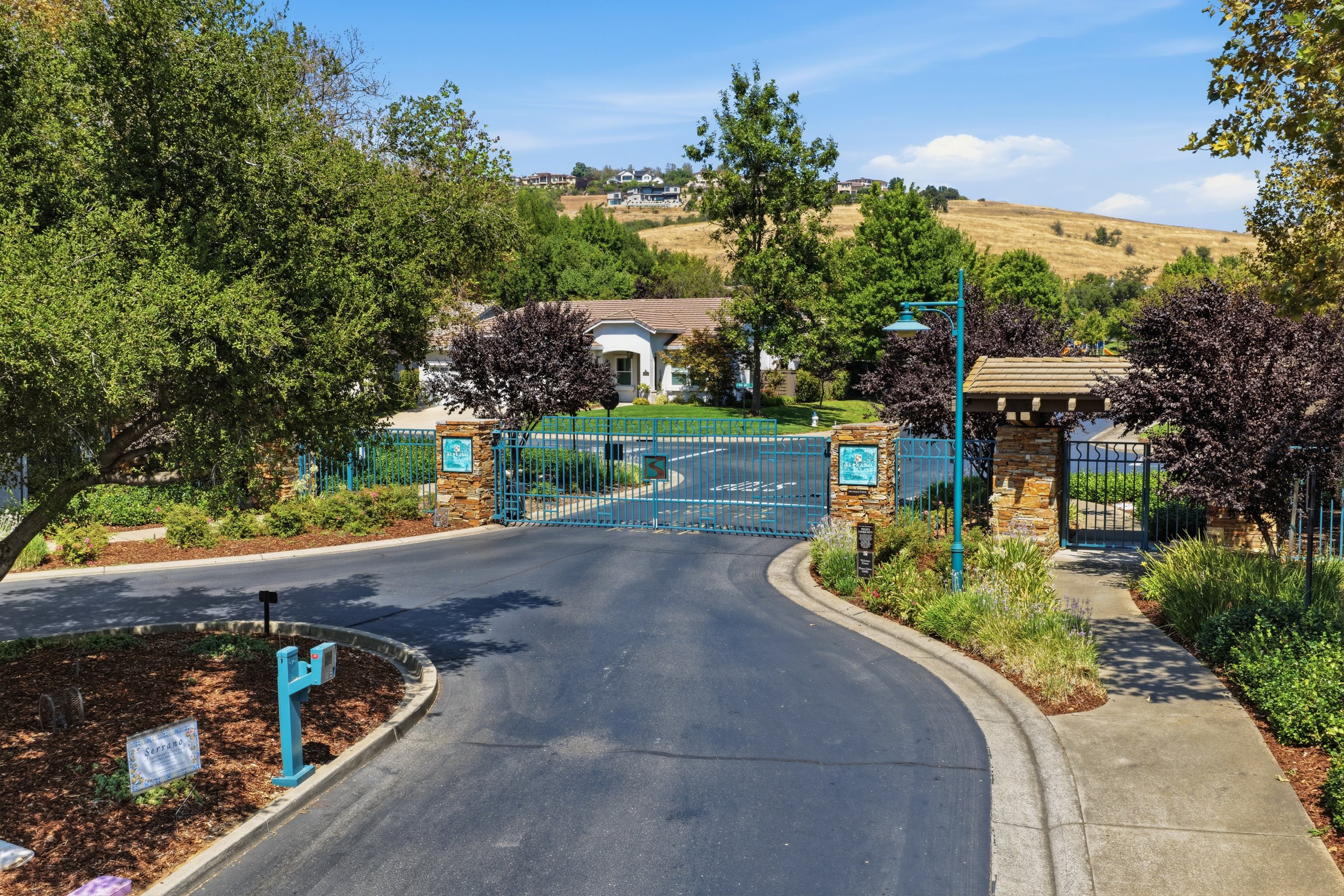 3301 Stonehurst Dr _6.jpg