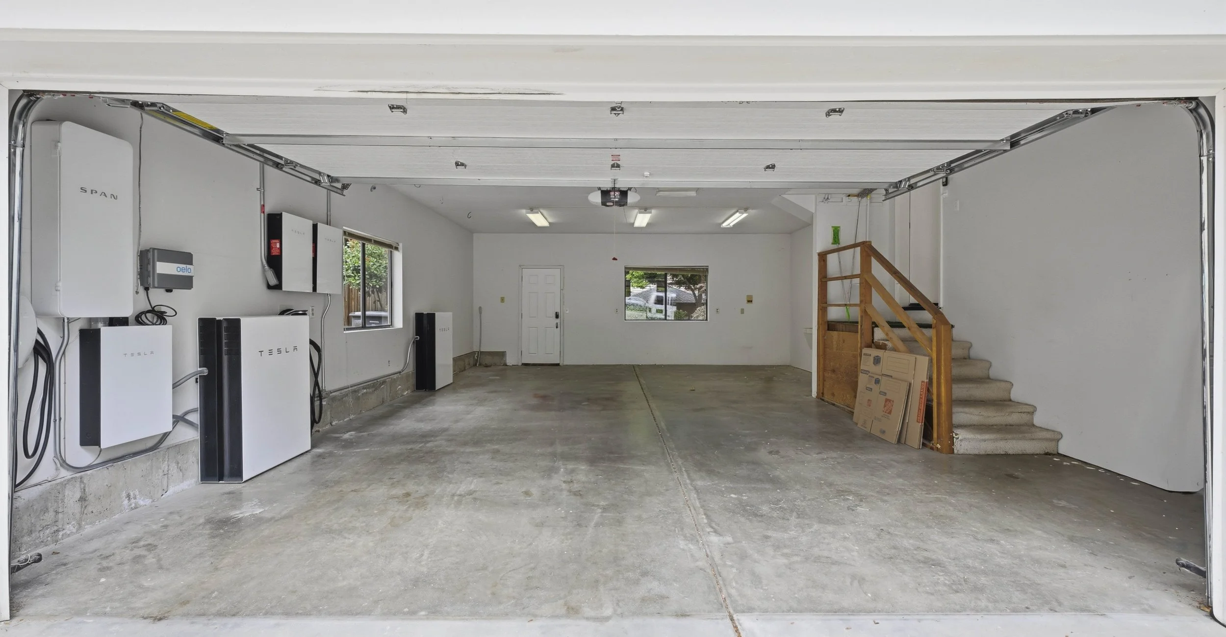 1610 Foxridge Cir 90.jpg