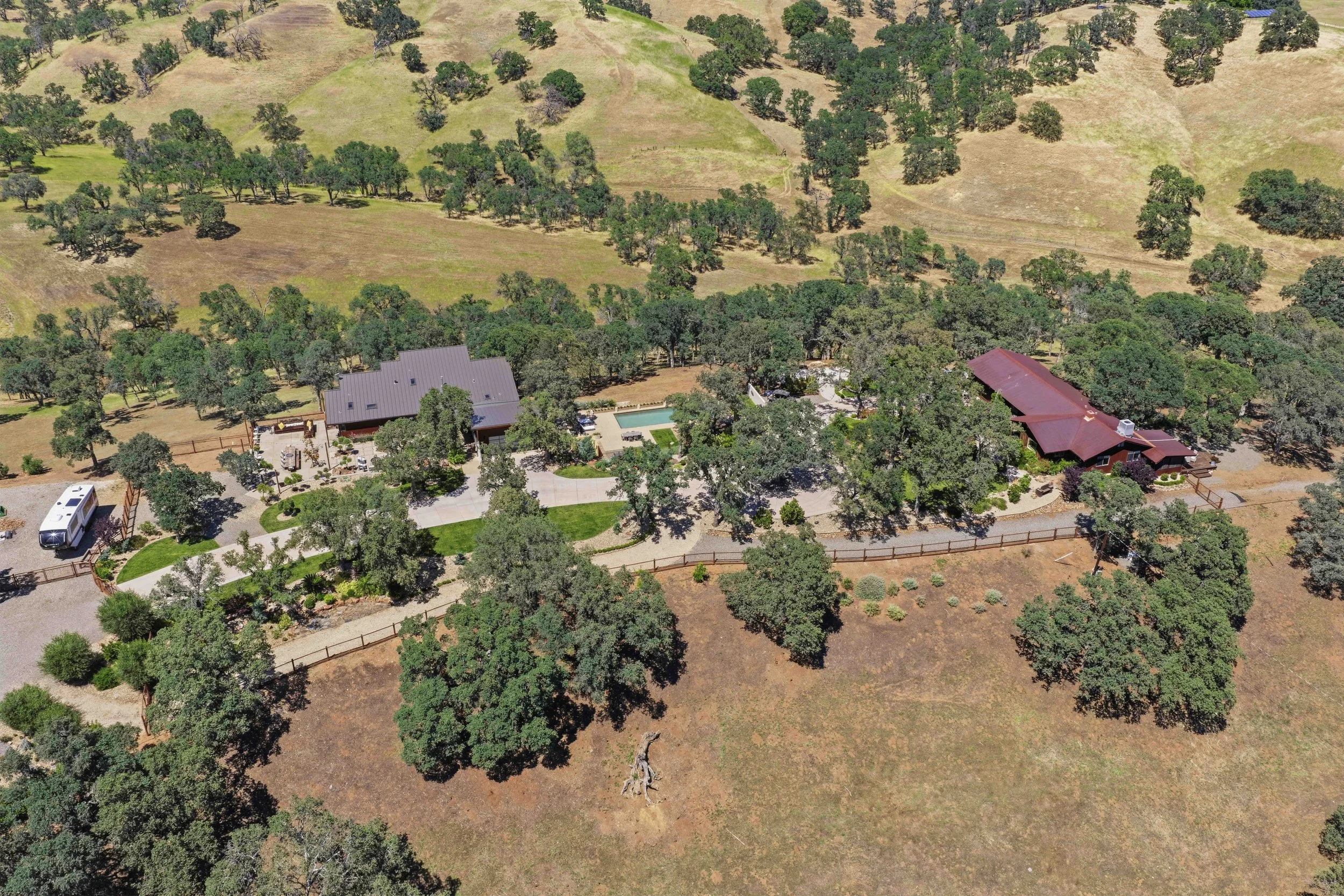 26000 Venado Dr - Daytime _10_1.jpg
