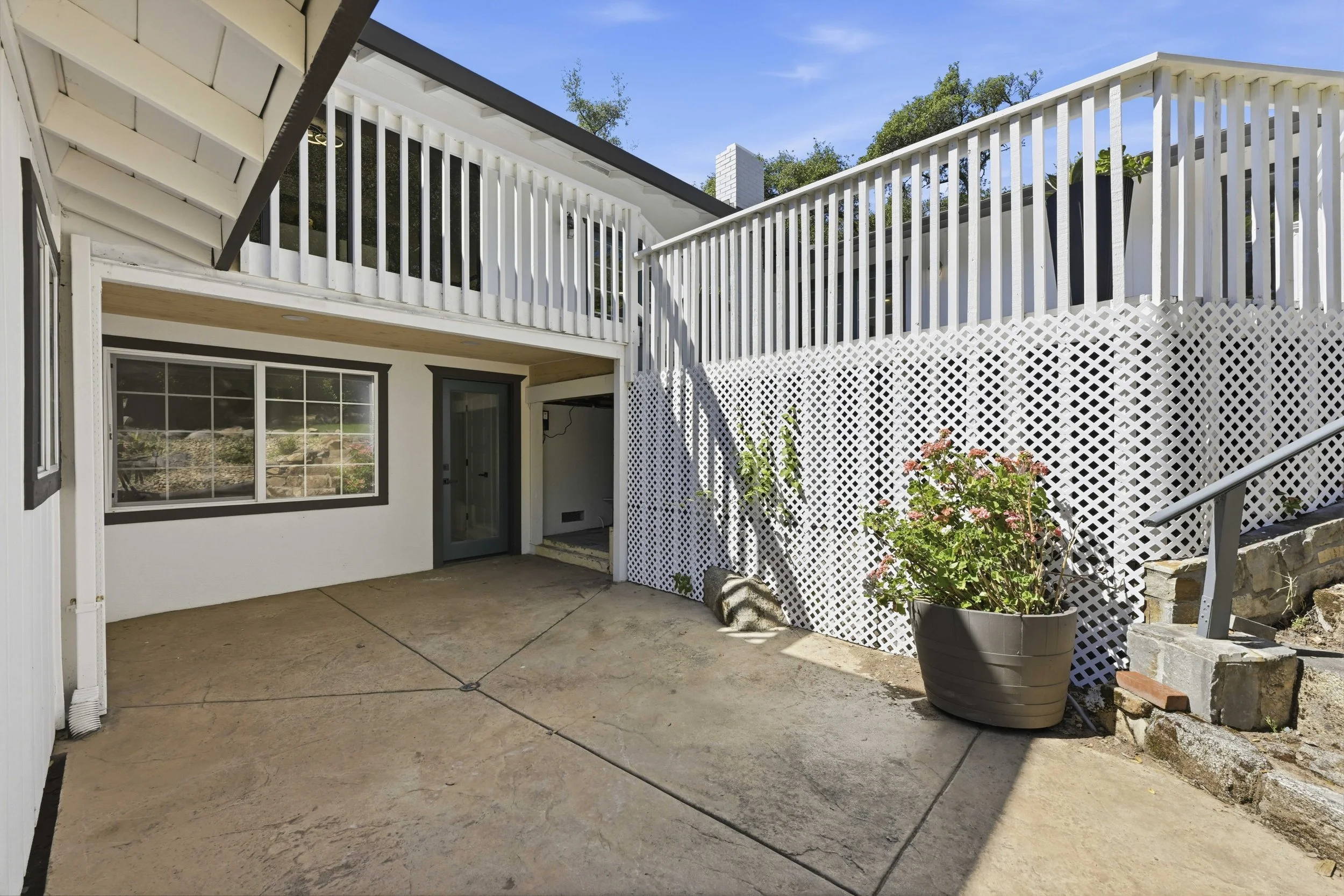 8177 N Lake Cir 9.jpg