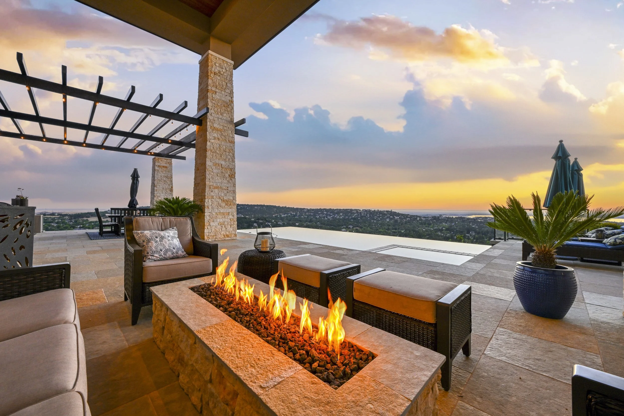 4374 Berkwood Ct 54.jpg