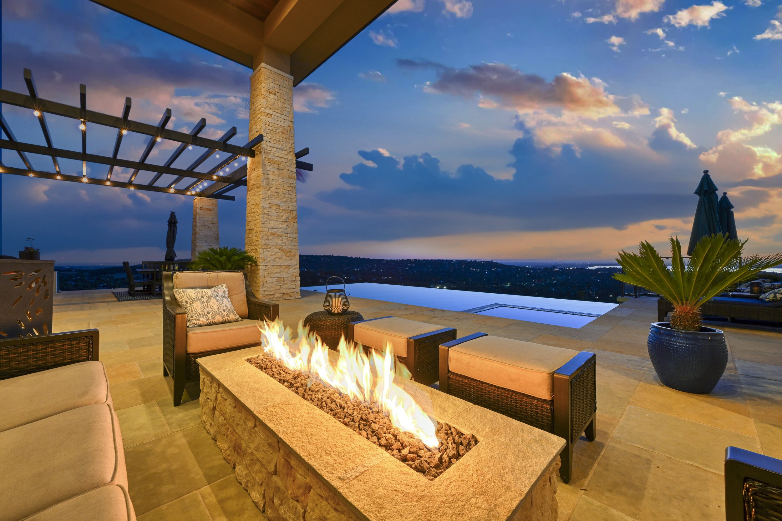 4374 Berkwood Ct 80.jpg