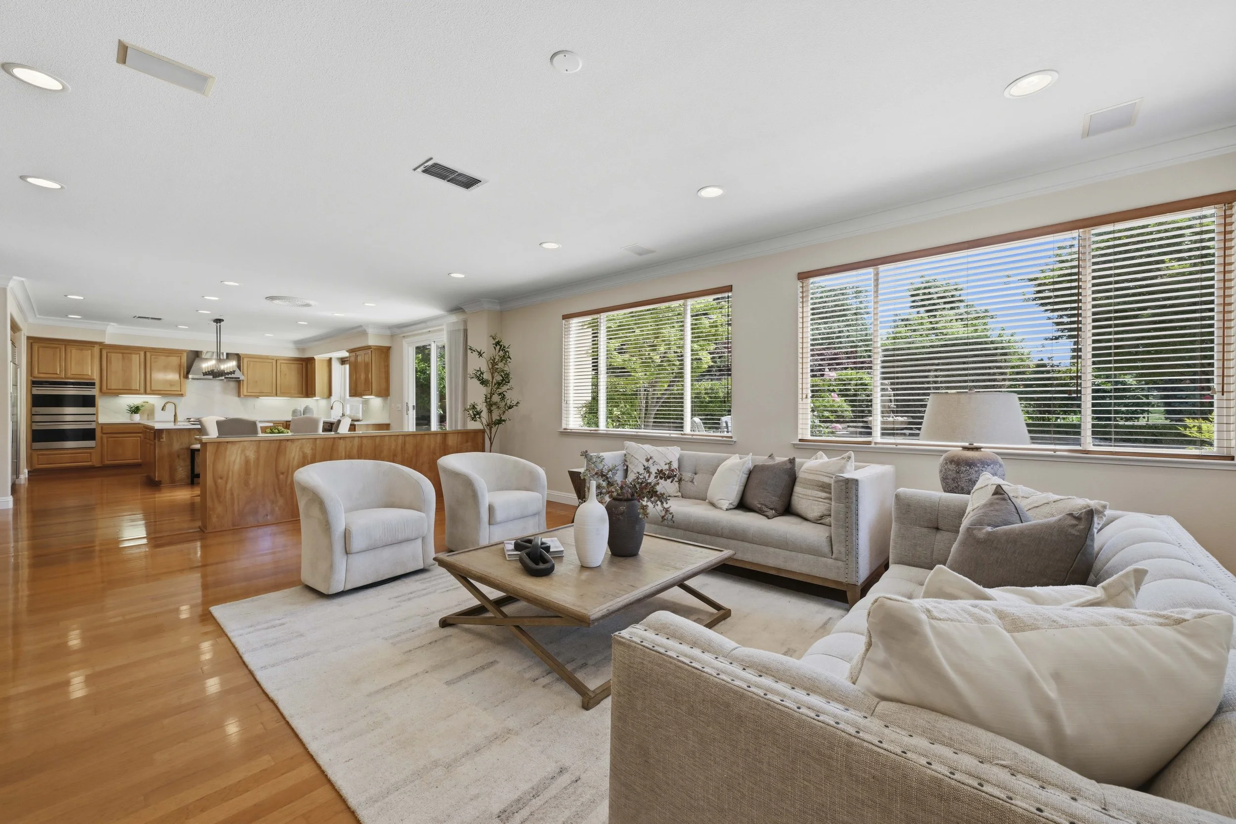 2228 Belvedere Cir _33.jpg