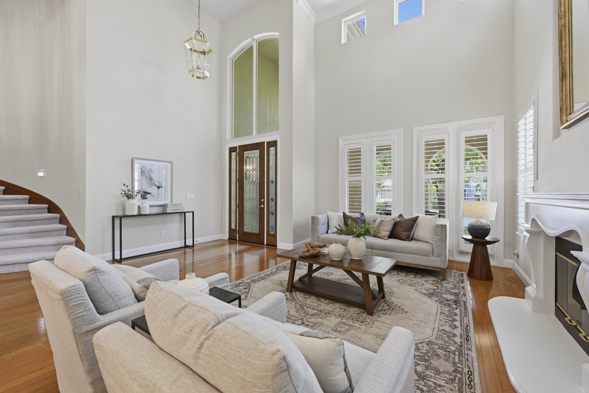 2228 Belvedere Cir _22.jpg