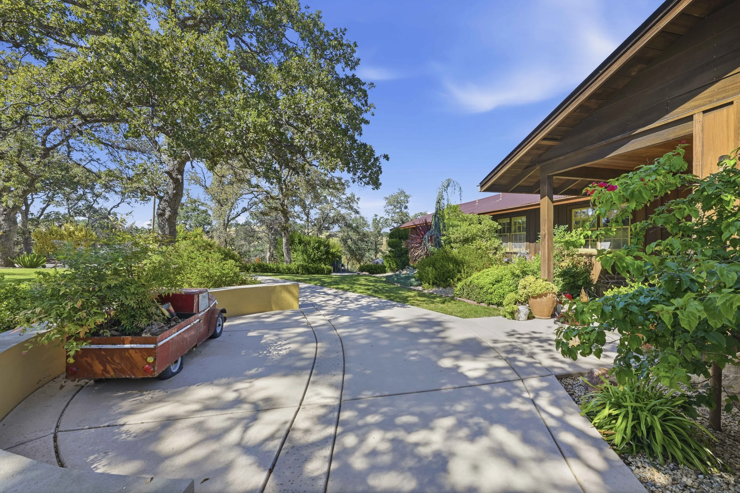 26000 Venado Dr - Daytime _48.jpg