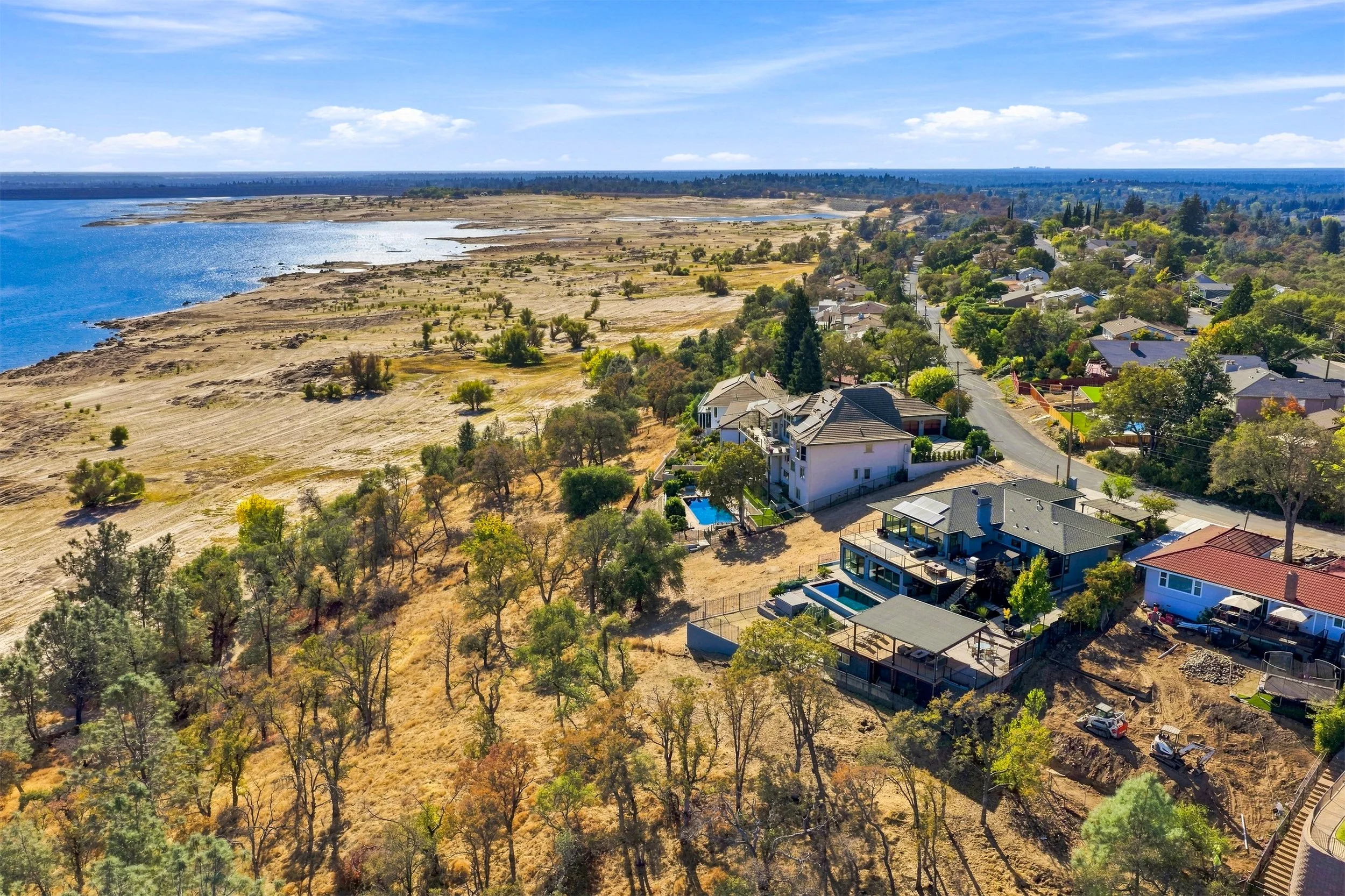 7882 Lakeshore Dr 14.jpg