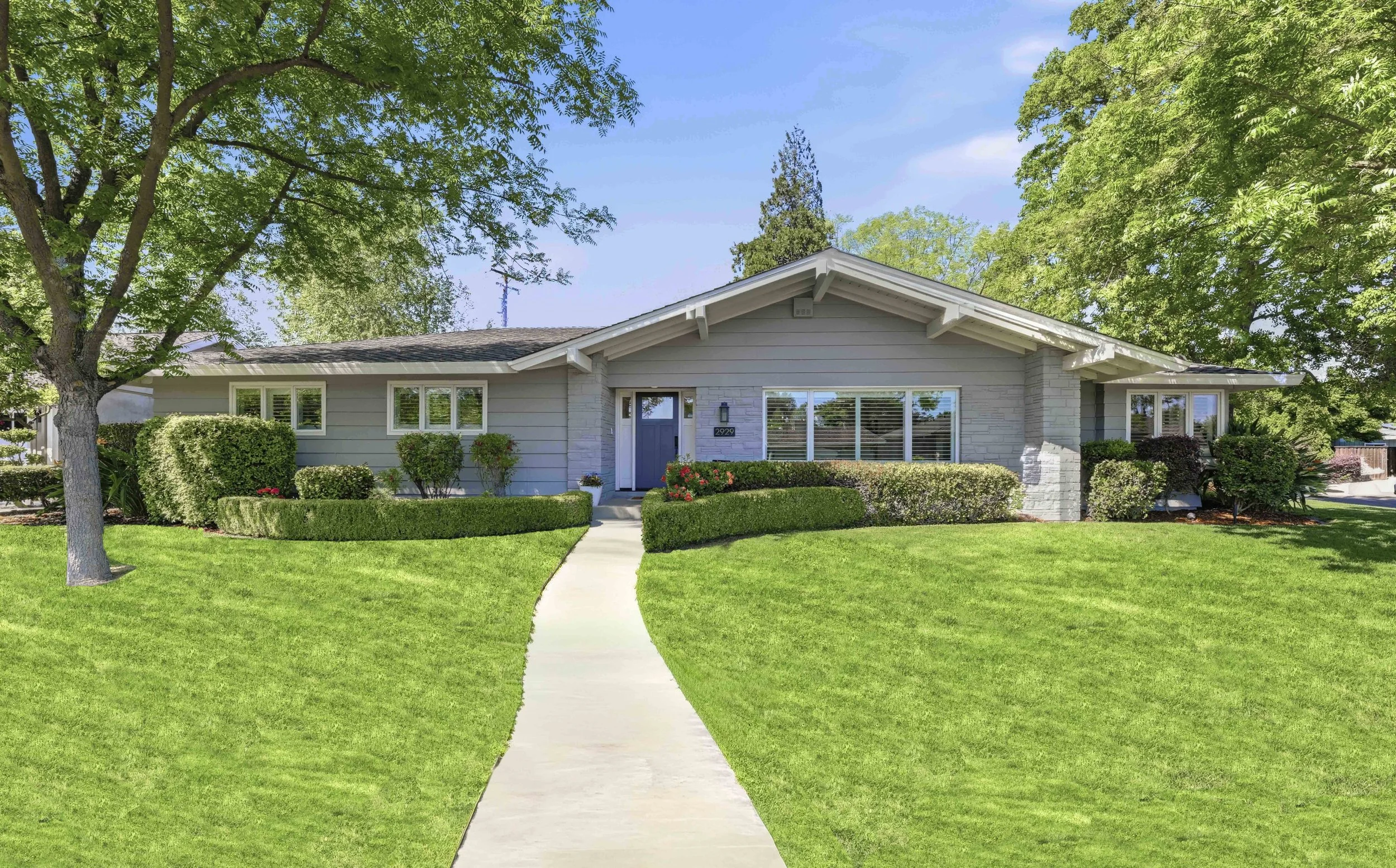 2929 Latham Dr _5.jpg