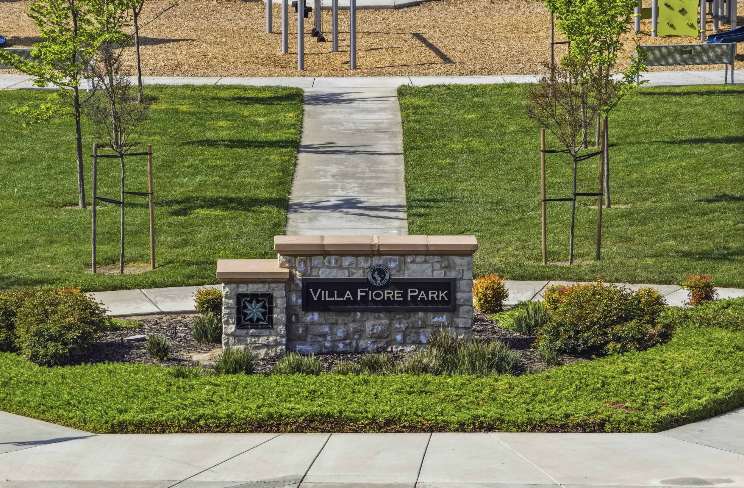 2012 Van Ruiten Dr _58.jpg