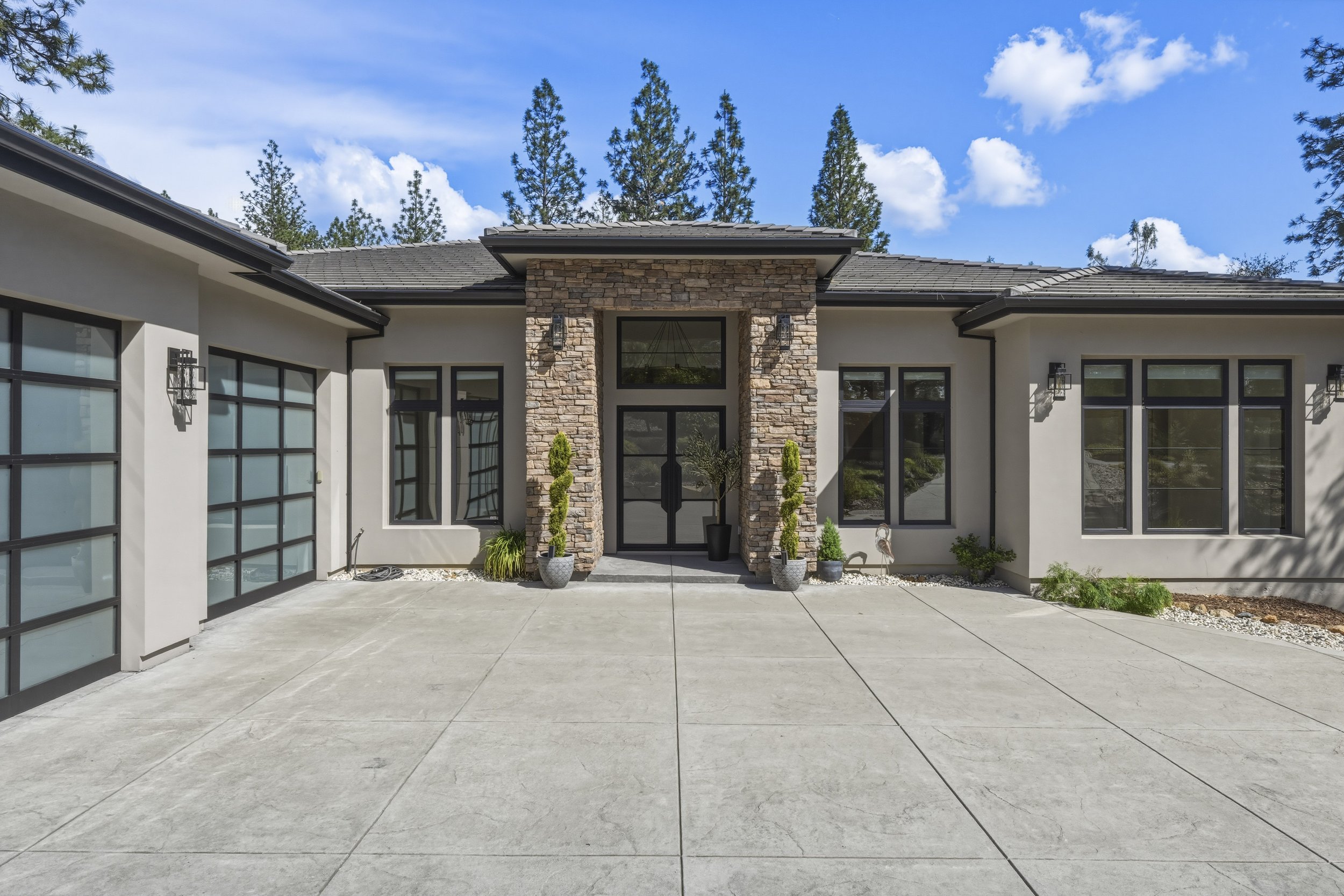 1455 Lodge View Dr 12.jpg
