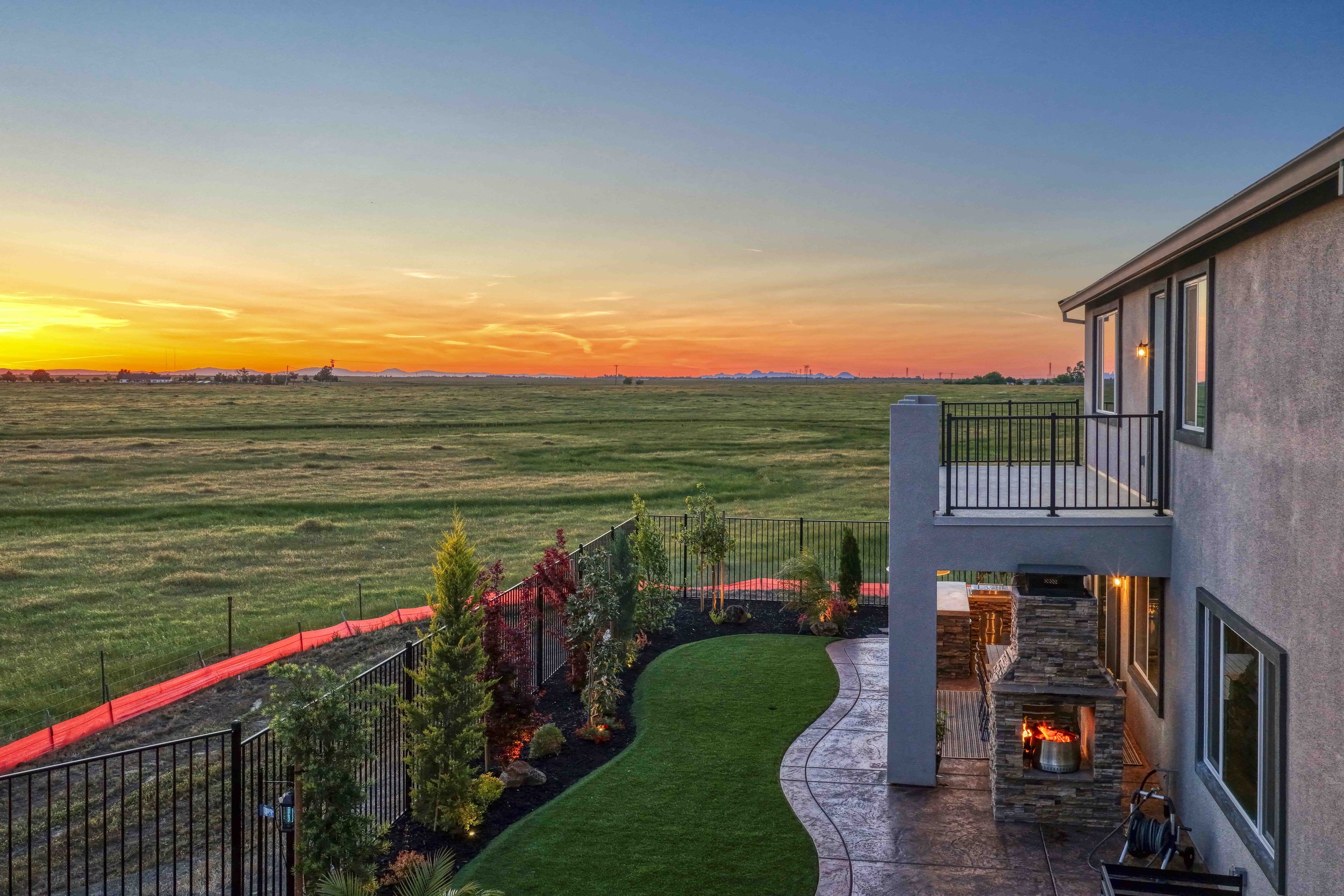 841 Rosette Ct - Twilight - 7.jpg