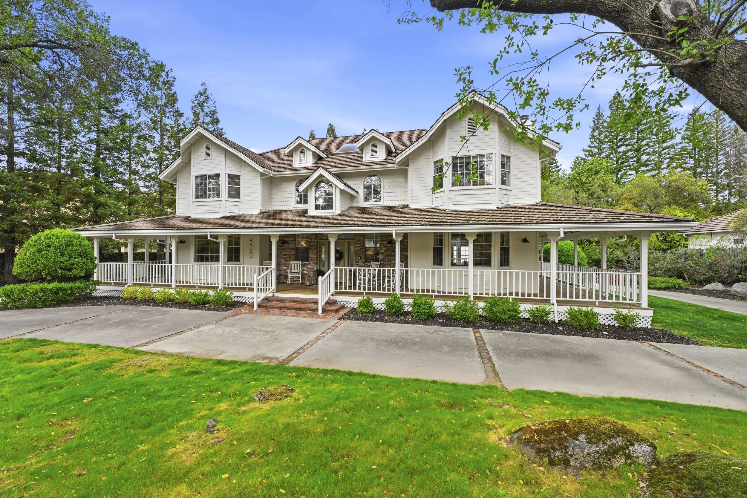 9660 Los Lagos Cir North - 42.jpg