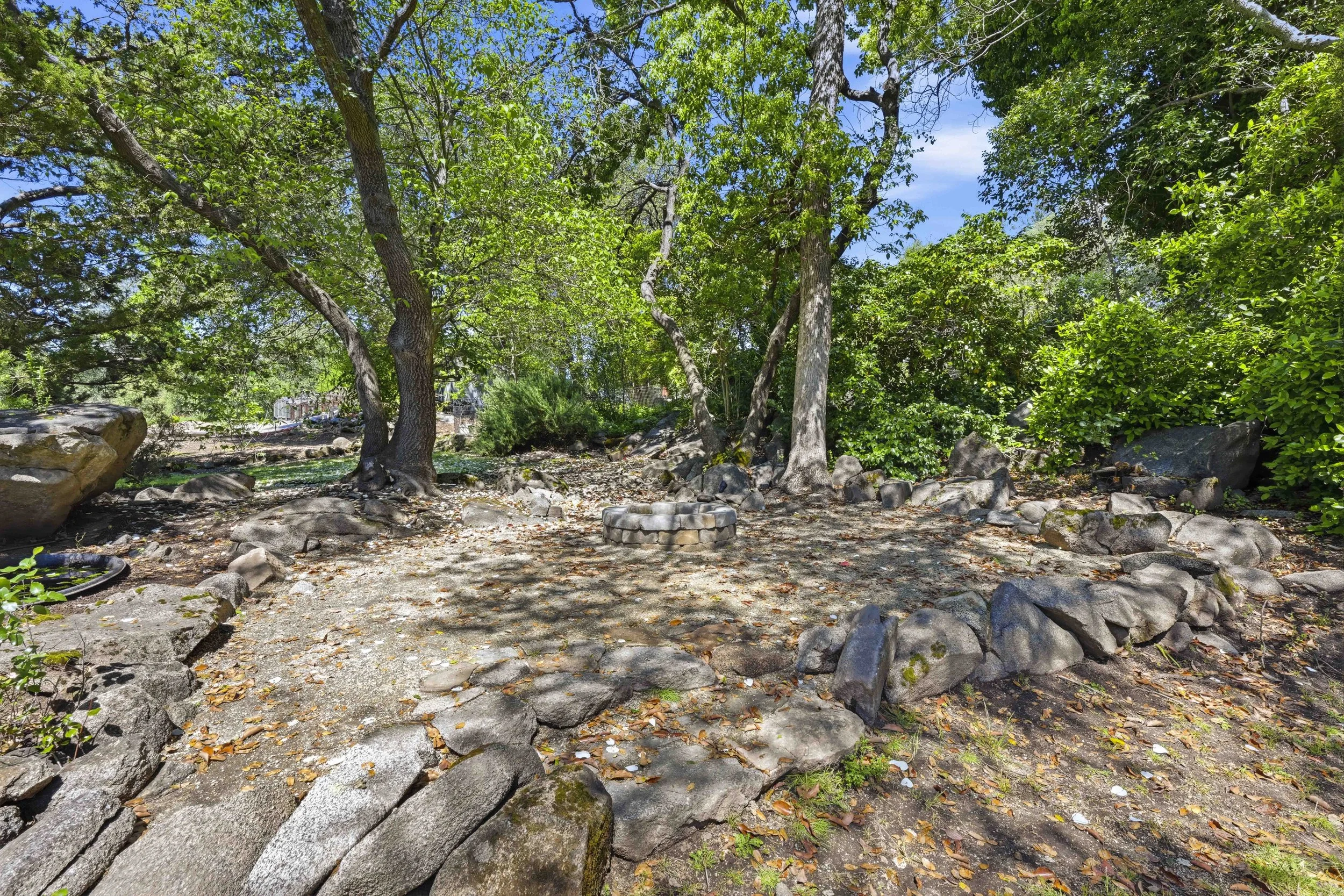 8177 N Lake Cir 13.jpg