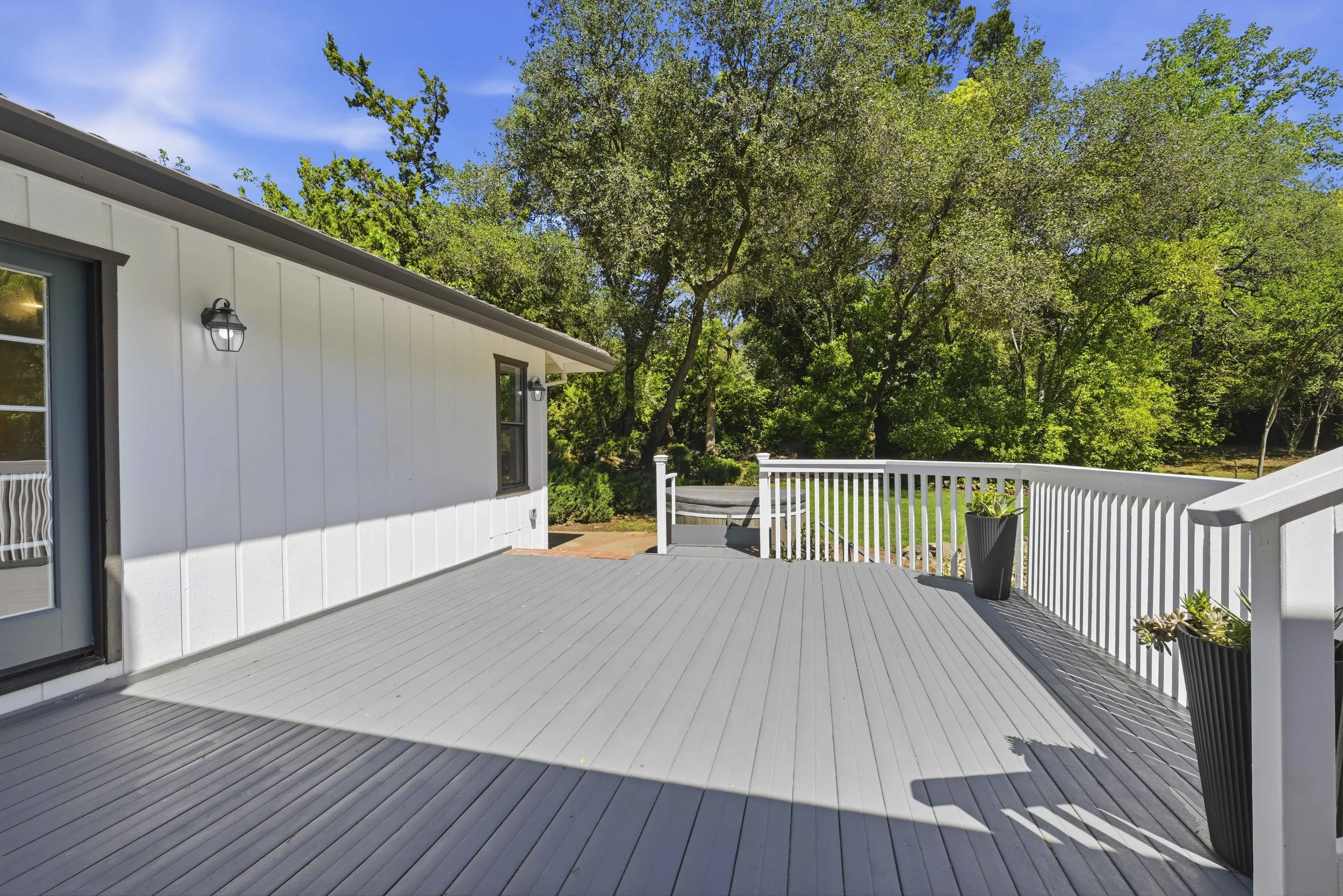 8177 N Lake Cir 23.jpg