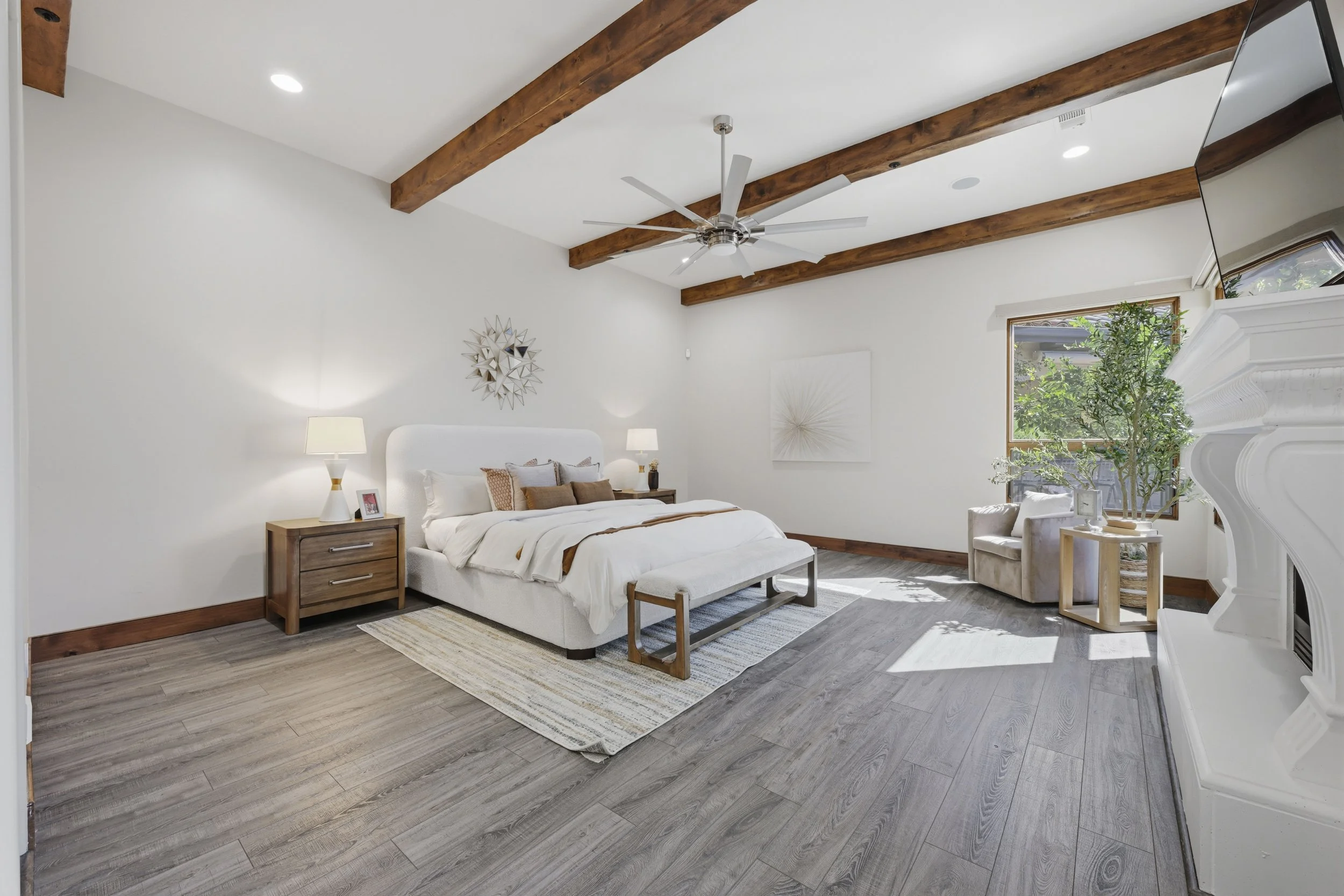 3312 Vista De Madera  96.jpg