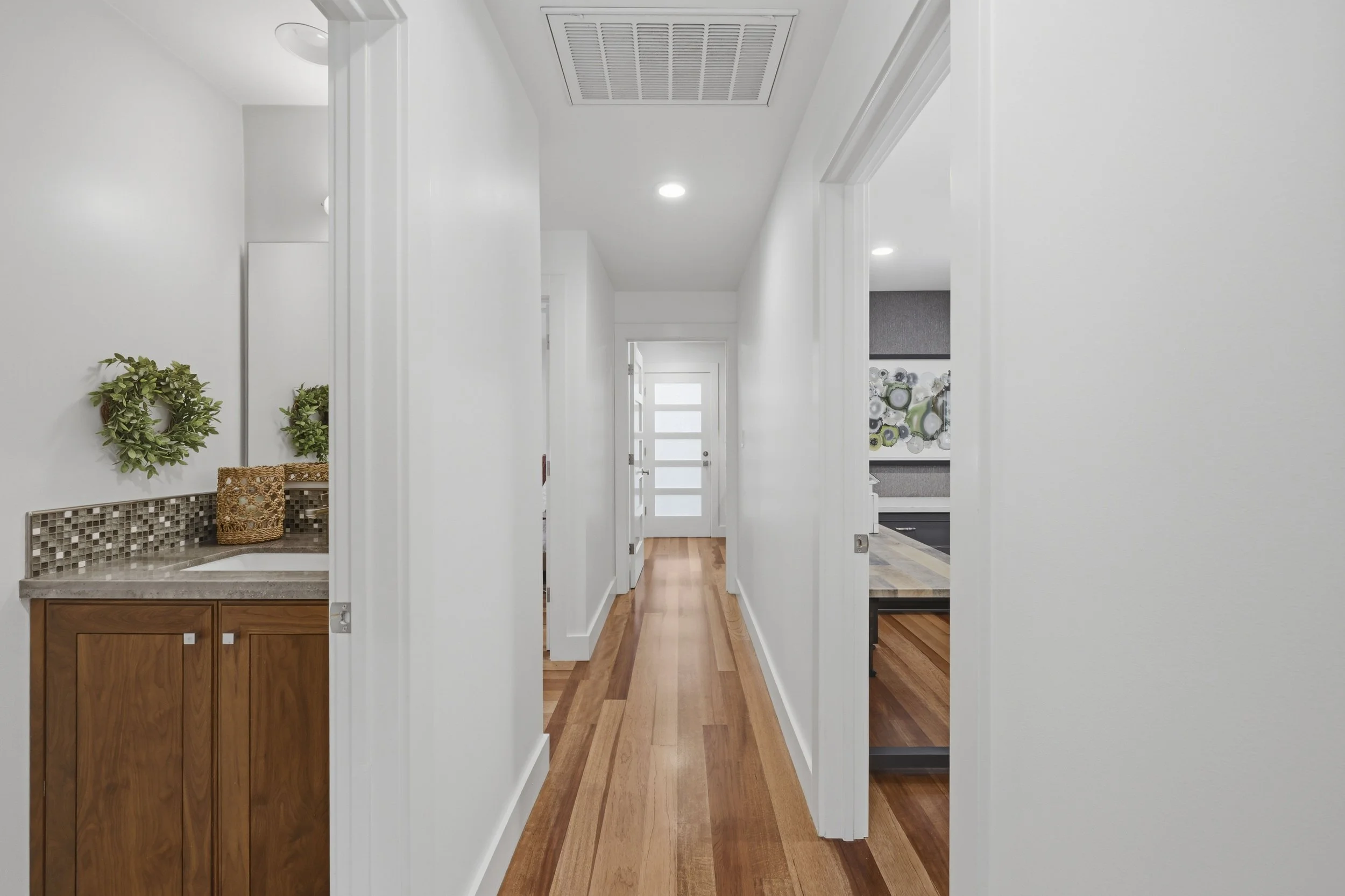 7905 Brook Ct 58.jpg