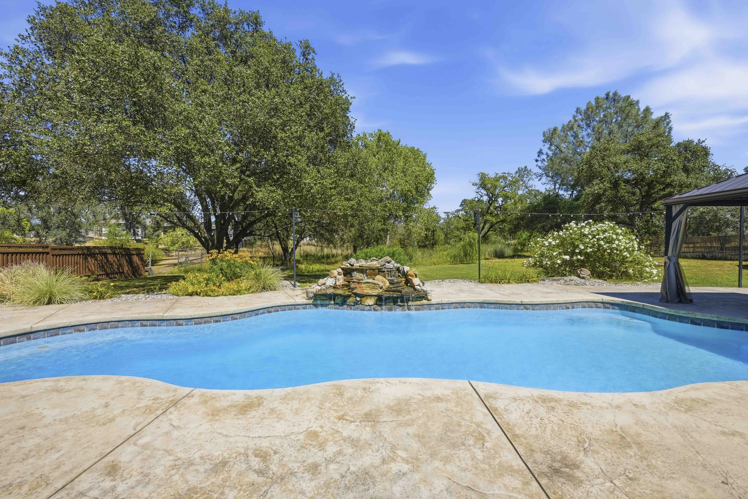 4440 Lawrence Dr _78.jpg