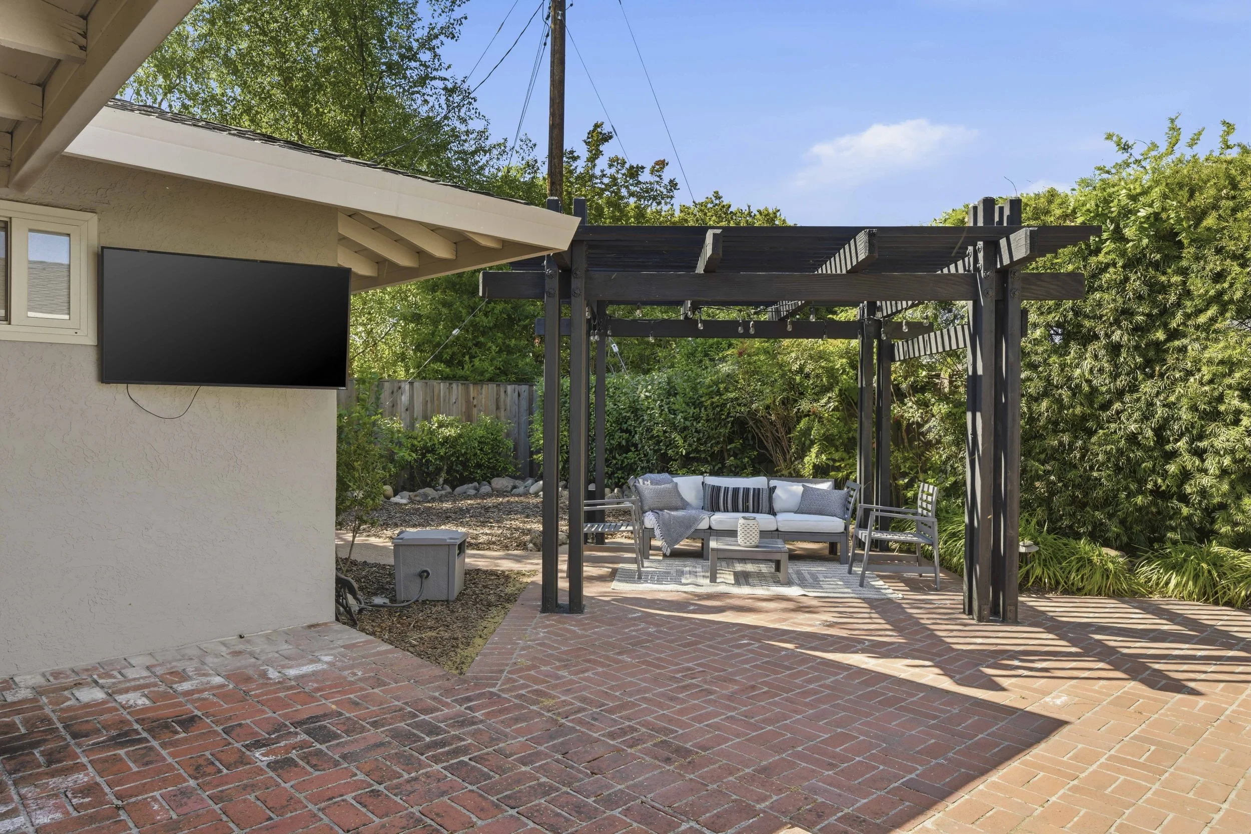 2929 Latham Dr _53.jpg