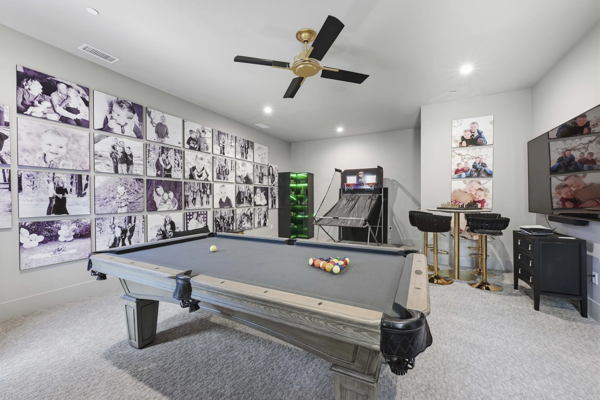 4200 Raphael 104.jpg