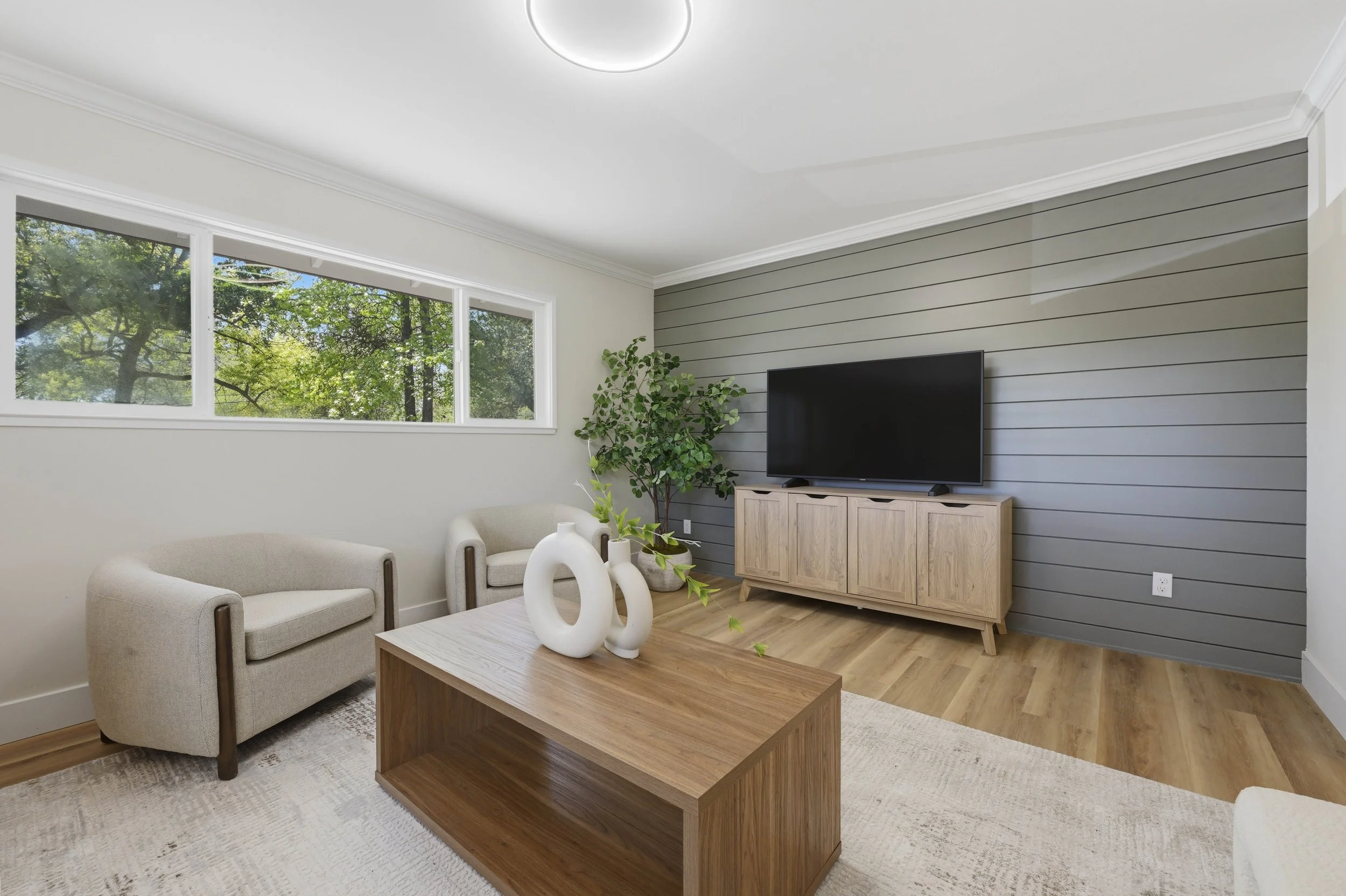 8177 N Lake Cir 40.jpg