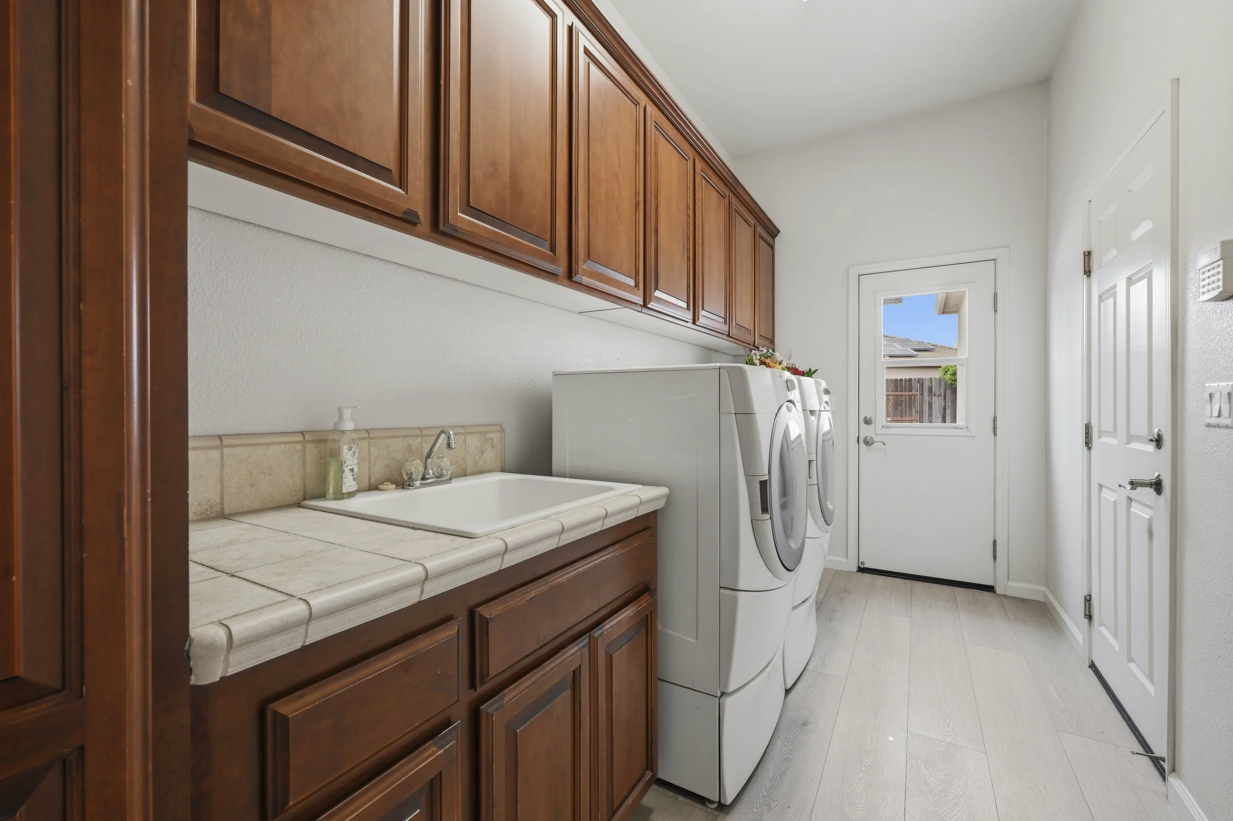 8357 Bridgestone Dr 61.jpg