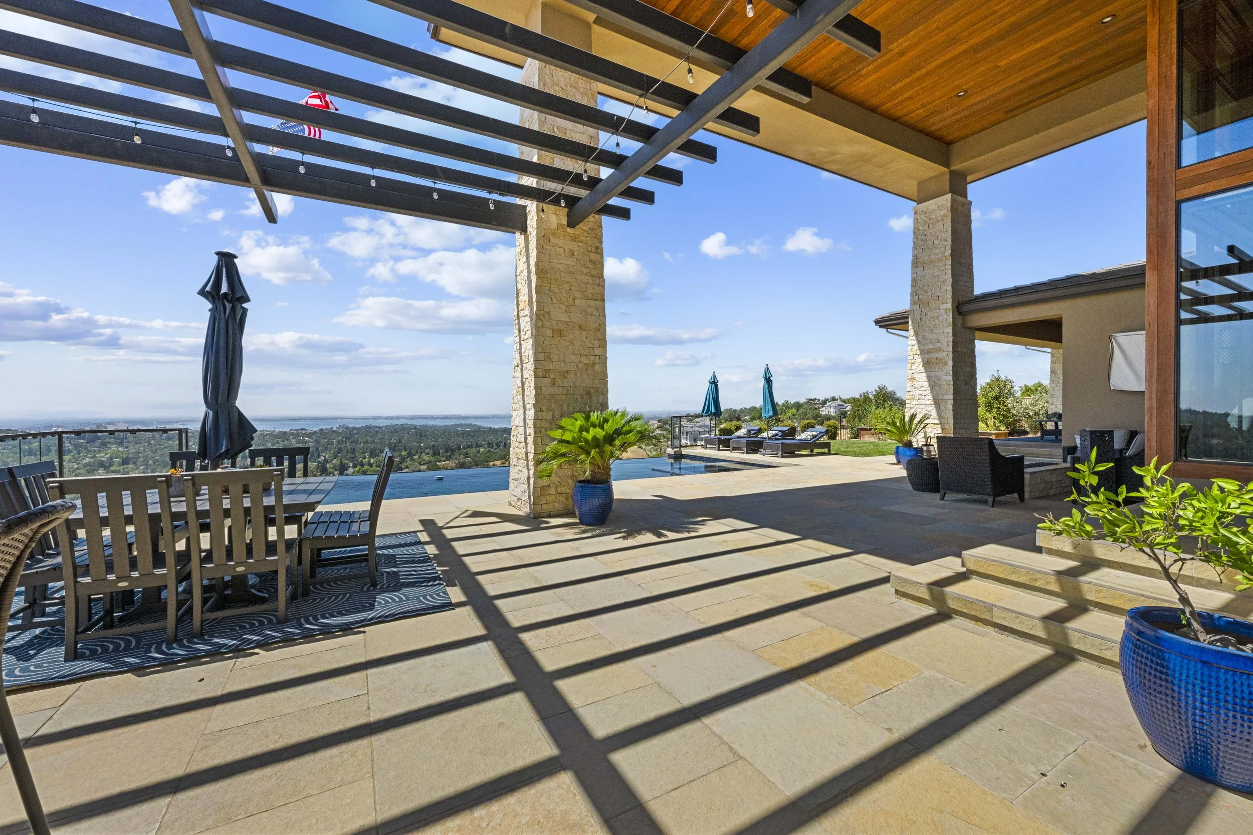 4374 Berkwood Ct 25.jpg